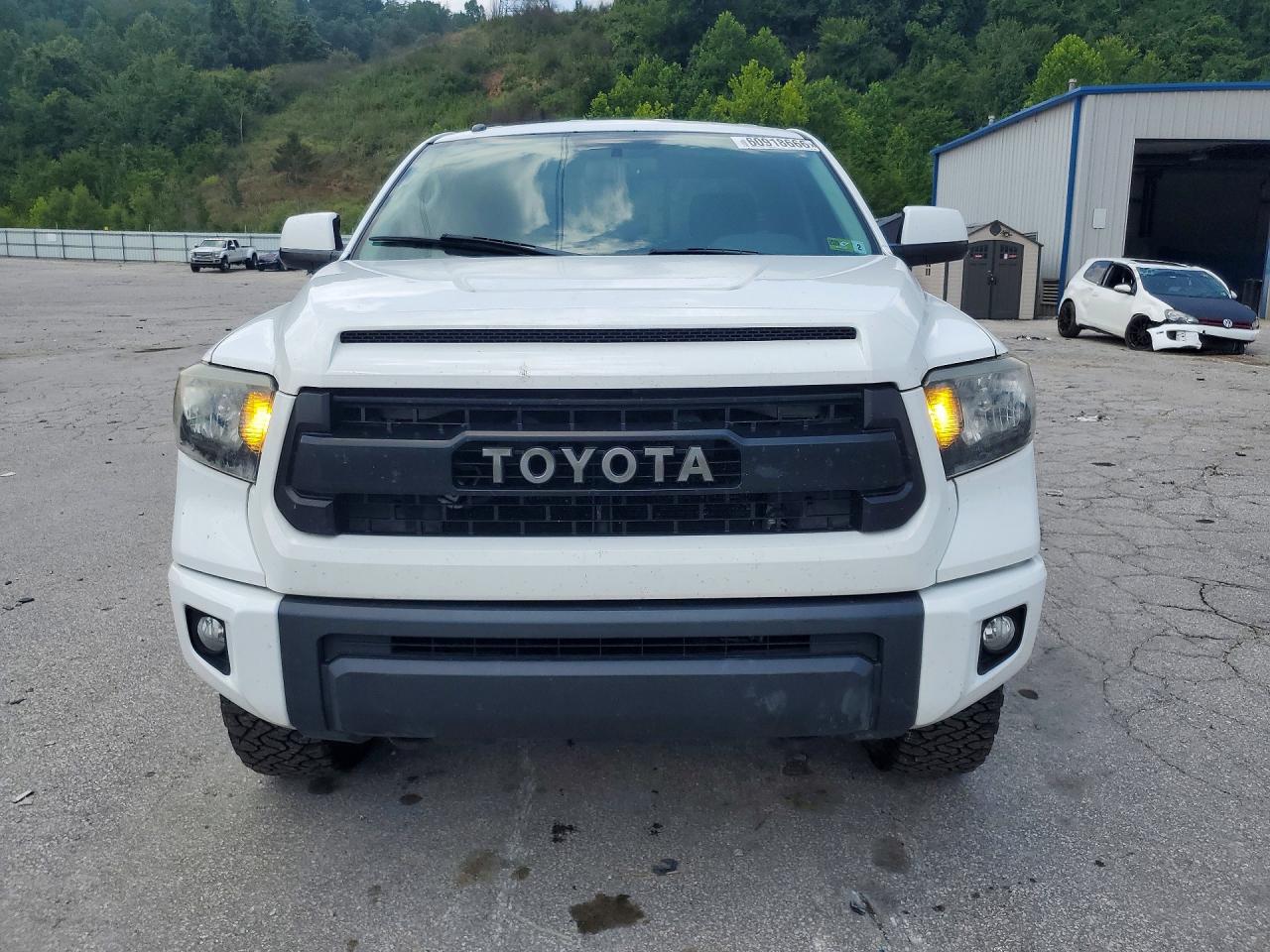 2015 Toyota Tundra Trd Pro White vin: 5TFUY5F11FX441966