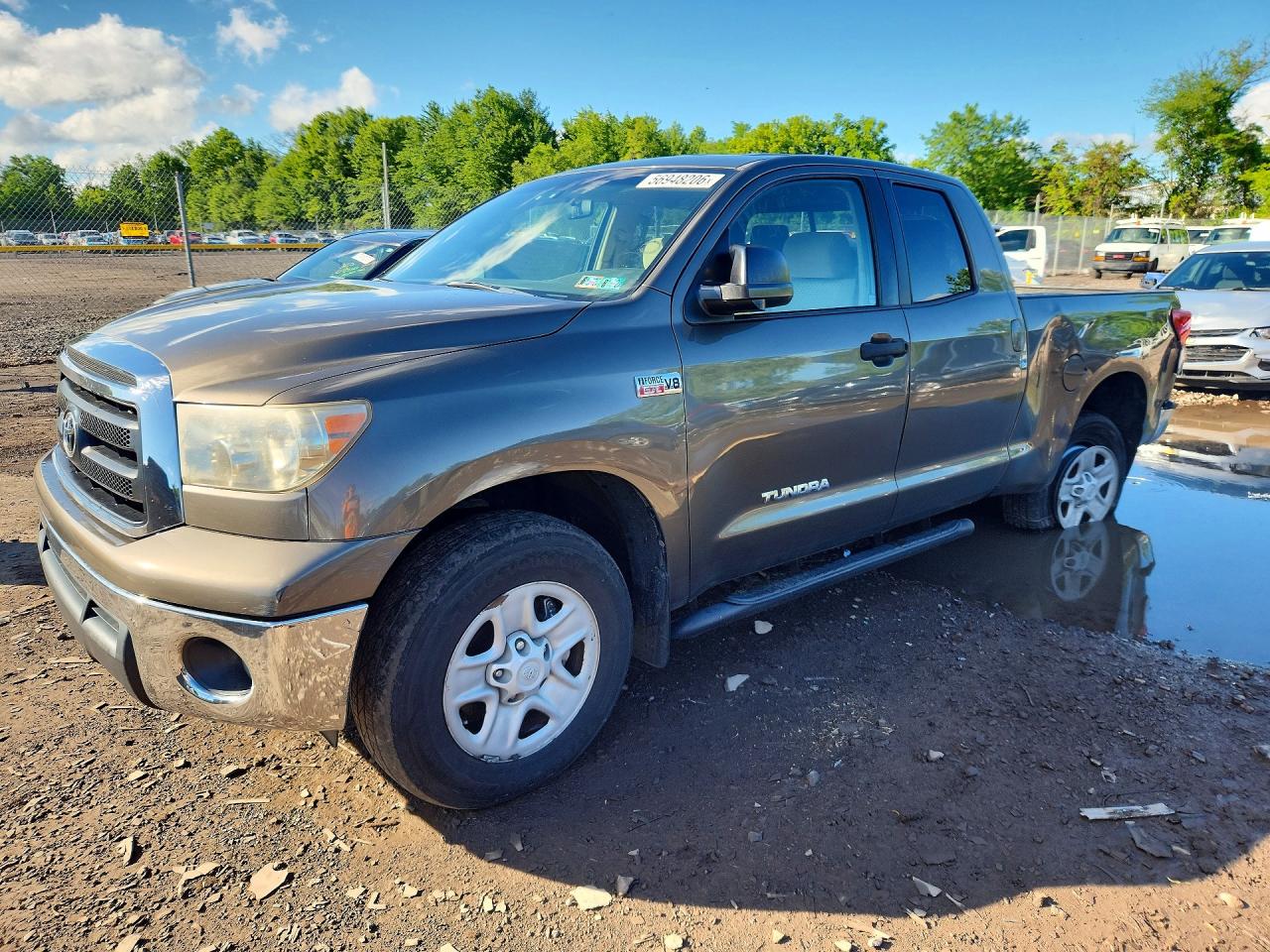 2010 Toyota Tundra Double Cab Sr5 Brown vin: 5TFUY5F12AX141149