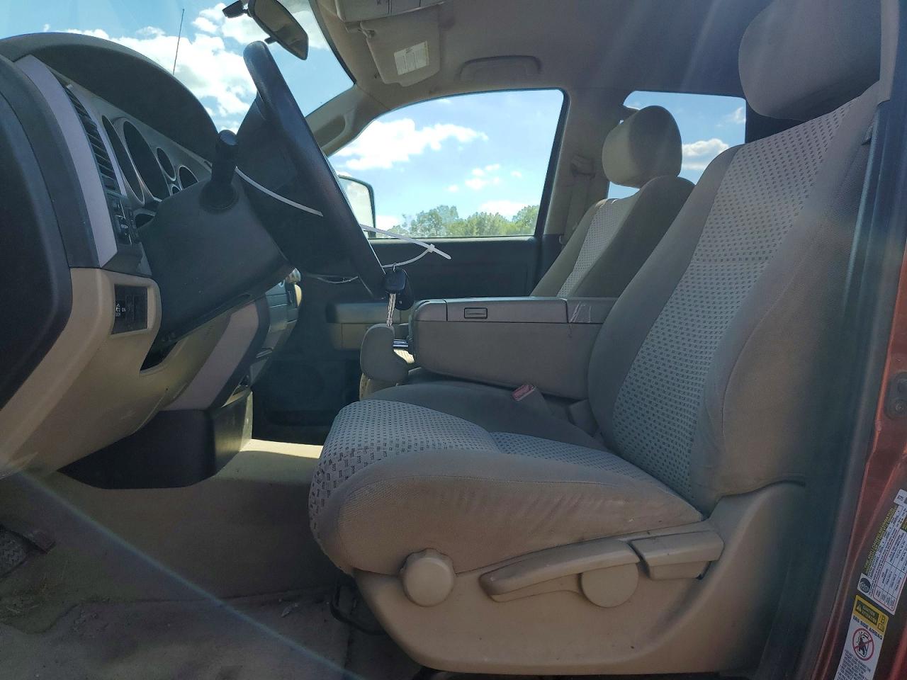 2010 Toyota Tundra Double Cab Sr5 Красный vin: 5TFUY5F12AX142379