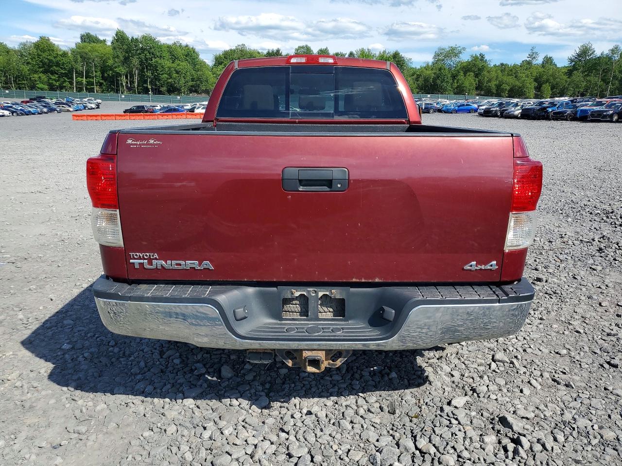 2010 Toyota Tundra Double Cab Sr5 Красный vin: 5TFUY5F12AX142379