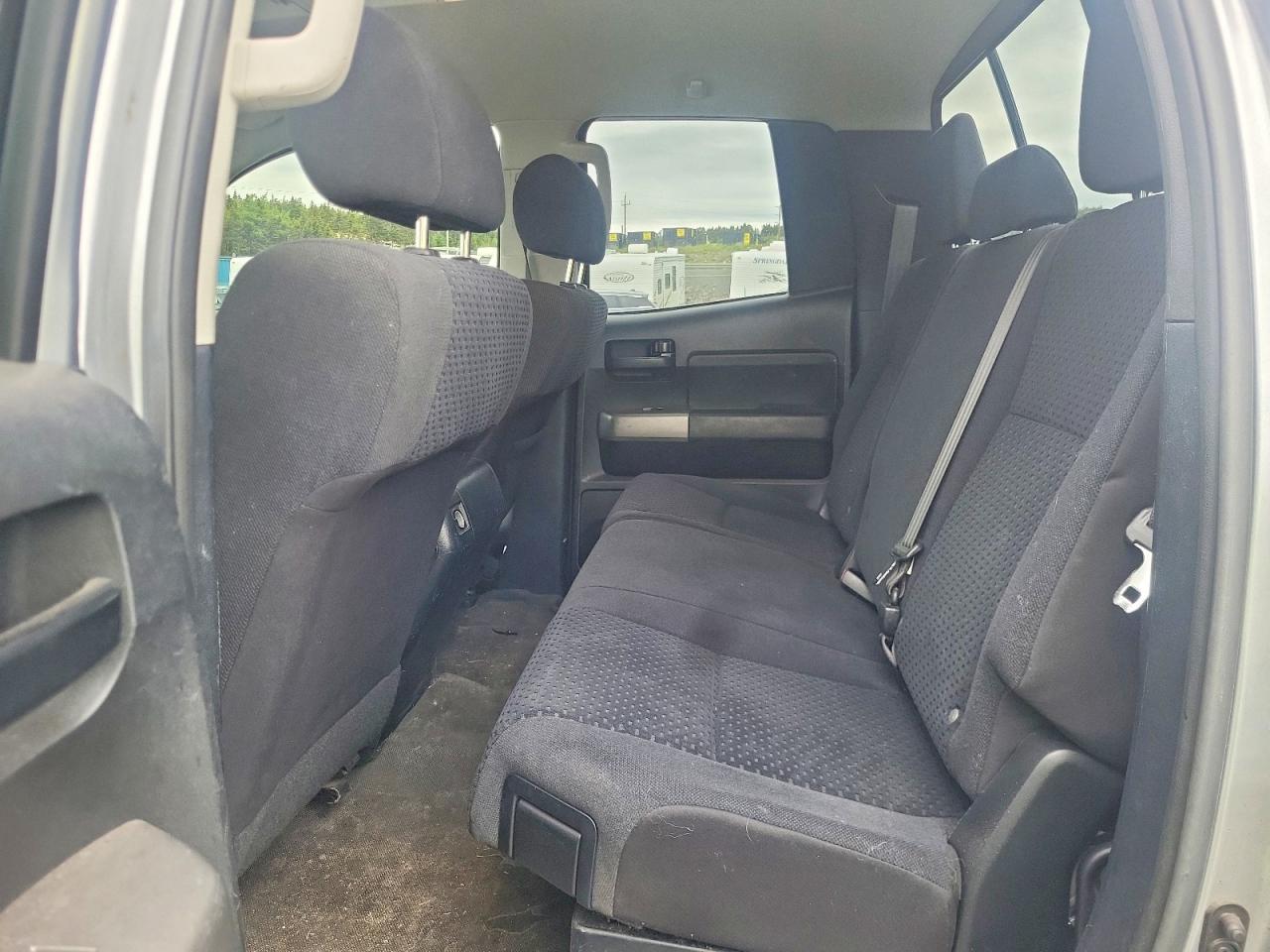 2013 Toyota Tundra Double Cab Sr5 Silver vin: 5TFUY5F12DX273557