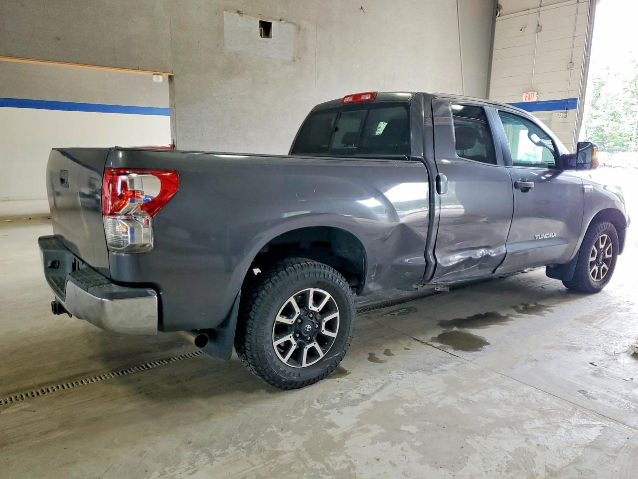 2013 Toyota Tundra Double Cab Sr5 Charcoal vin: 5TFUY5F12DX314334