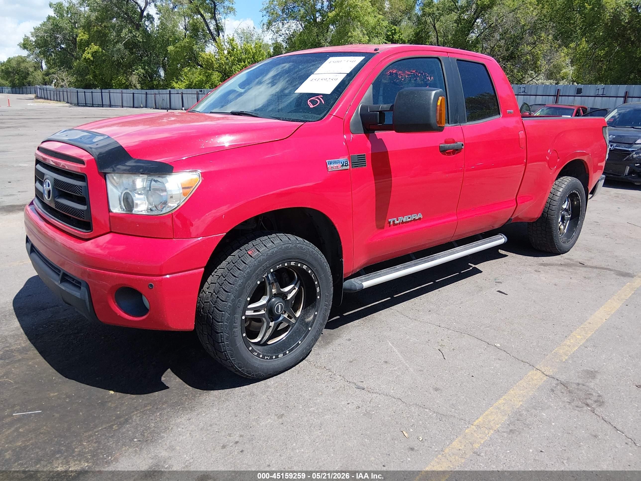 2010 Toyota Tundra Grade 5.7l V8 Красный vin: 5TFUY5F13AX117328