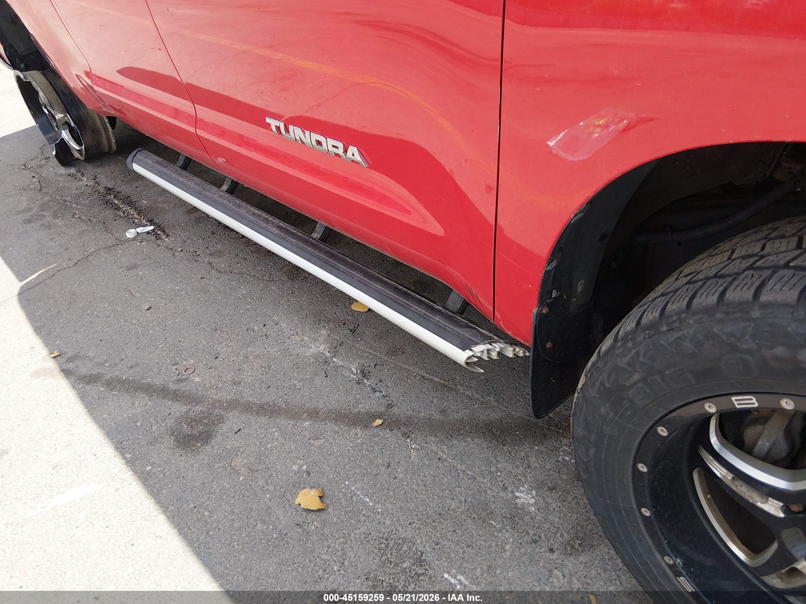 2010 Toyota Tundra Grade 5.7l V8 Красный vin: 5TFUY5F13AX117328