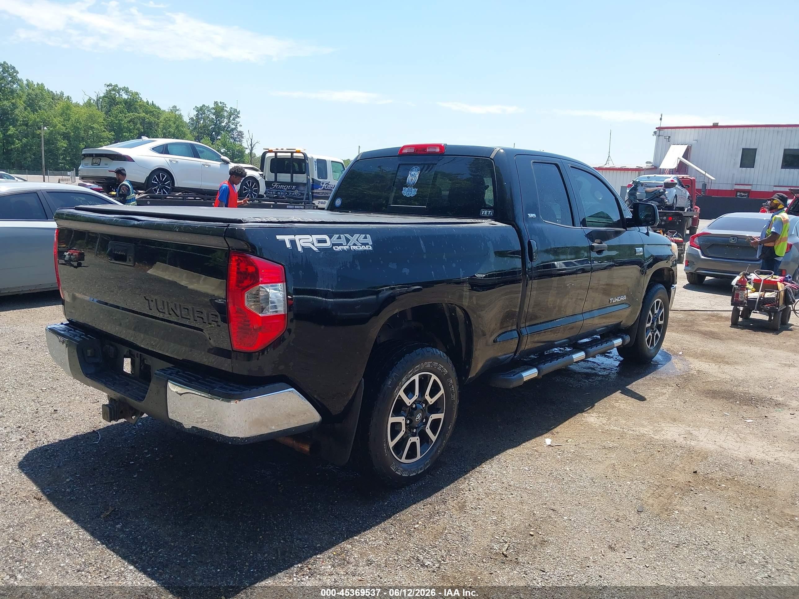 2014 Toyota Tundra Sr5 5.7l V8 Black vin: 5TFUY5F13EX327613