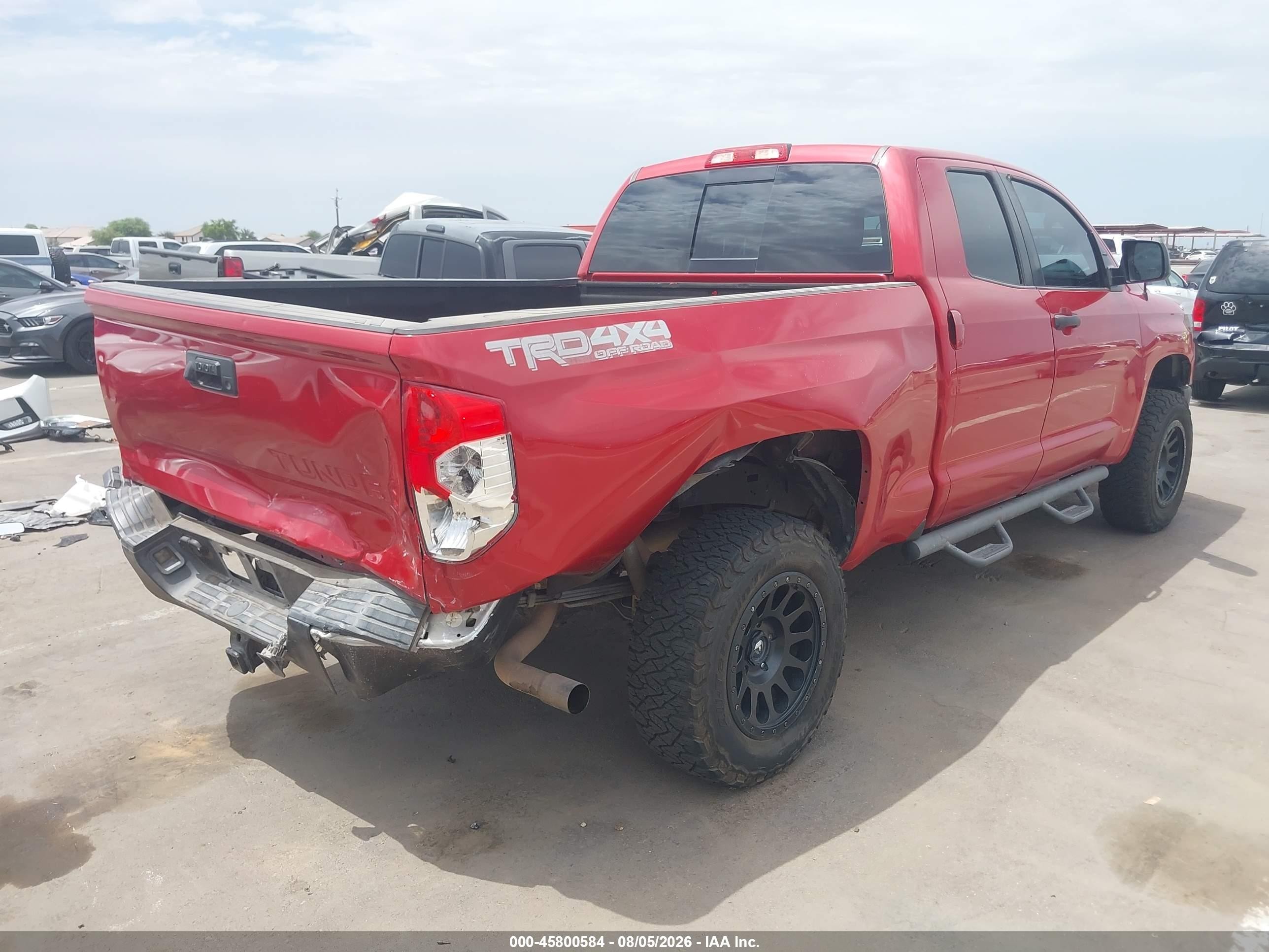 2014 Toyota Tundra Sr5 5.7l V8 Red vin: 5TFUY5F13EX338918