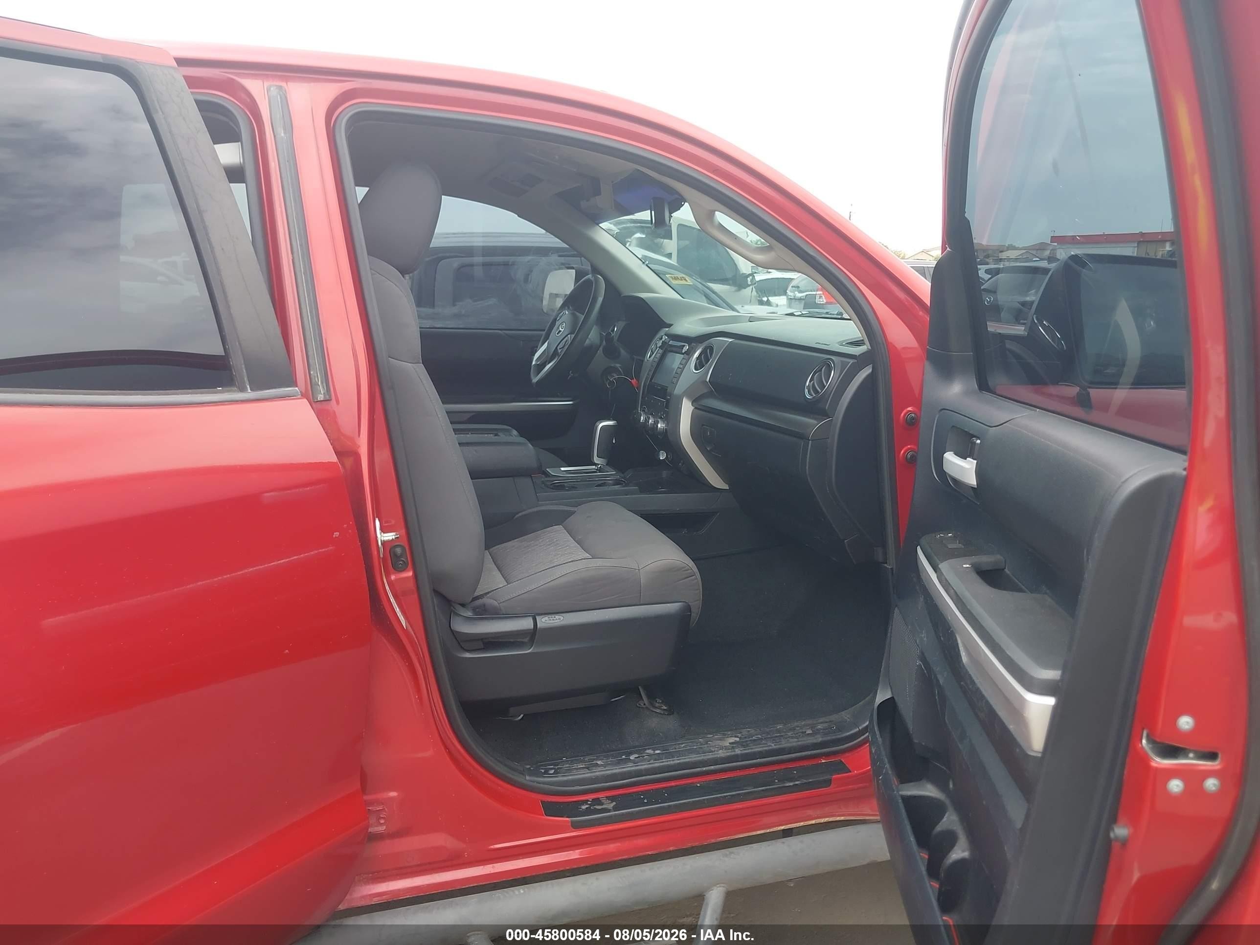 2014 Toyota Tundra Sr5 5.7l V8 Red vin: 5TFUY5F13EX338918