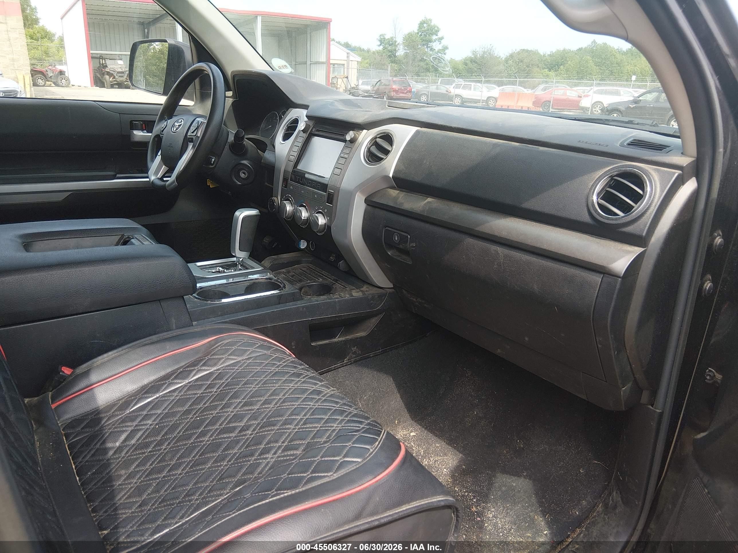 2015 Toyota Tundra Sr5 5.7l V8 Black vin: 5TFUY5F13FX450216