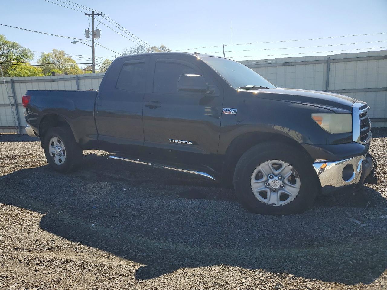 2010 Toyota Tundra Double Cab Sr5 Black vin: 5TFUY5F14AX114891