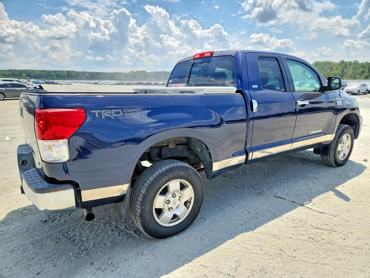 2010 Toyota Tundra Double Cab Sr5 Blue vin: 5TFUY5F14AX147325
