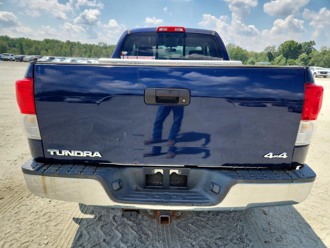 2010 Toyota Tundra Double Cab Sr5 Blue vin: 5TFUY5F14AX147325