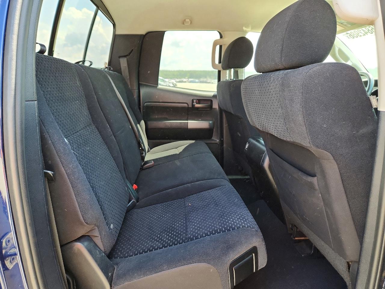 2010 Toyota Tundra Double Cab Sr5 Blue vin: 5TFUY5F14AX147325