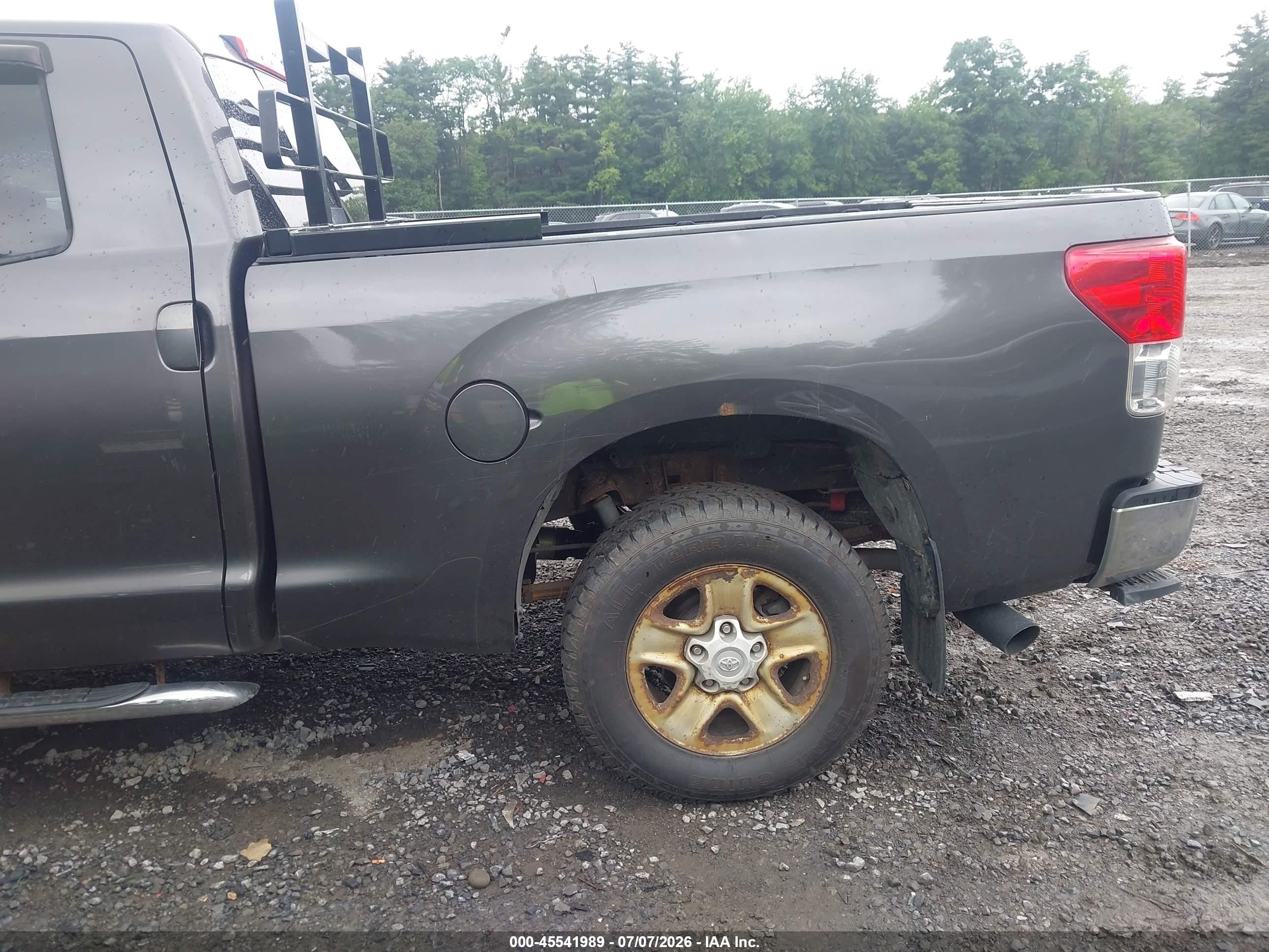 2011 Toyota Tundra Grade 5.7l V8 Gray vin: 5TFUY5F14BX165499