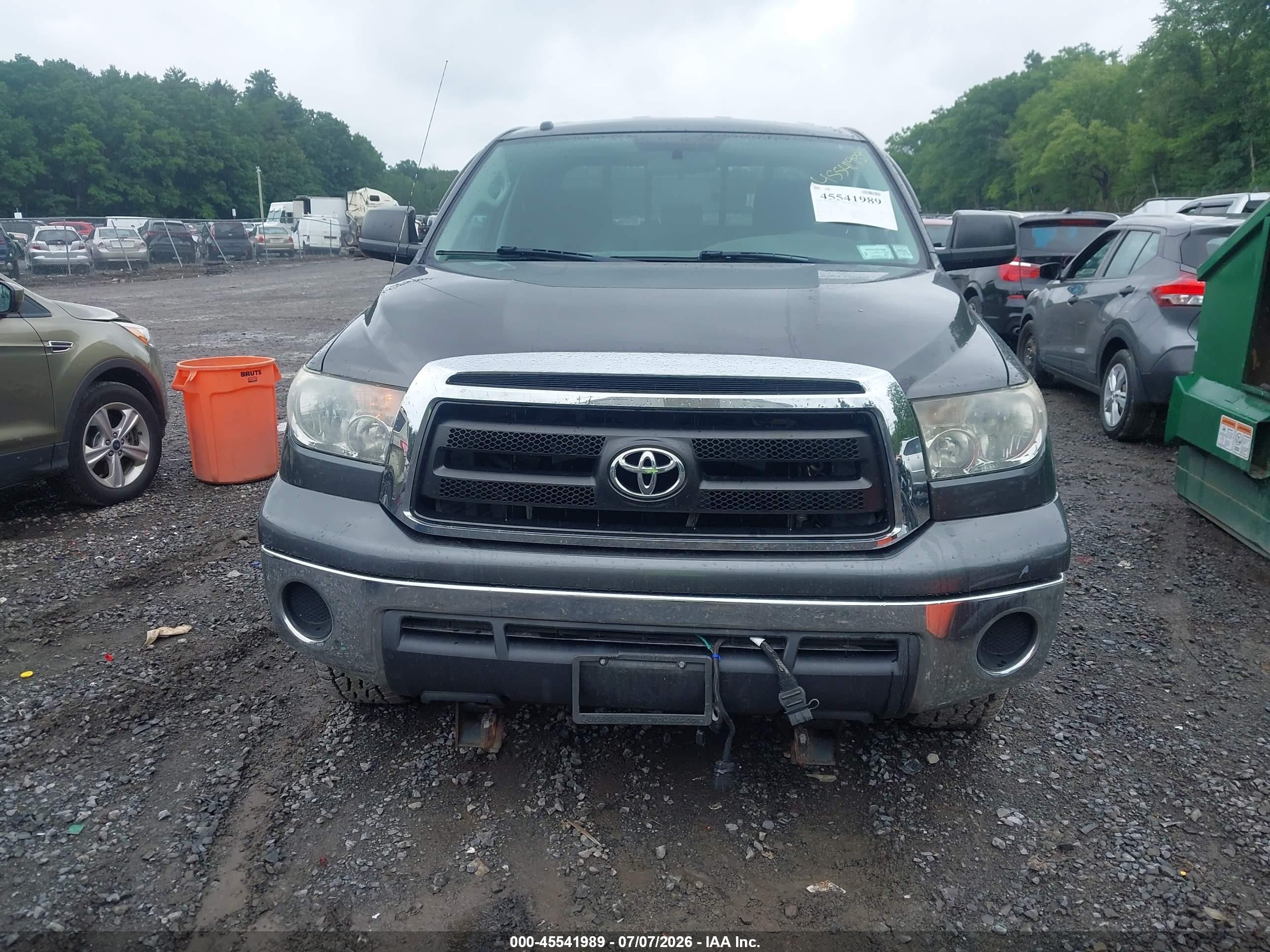 2011 Toyota Tundra Grade 5.7l V8 Gray vin: 5TFUY5F14BX165499