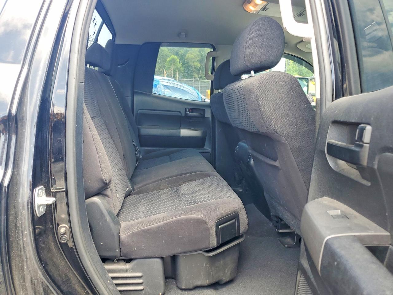 2011 Toyota Tundra Double Cab Sr5 Черный vin: 5TFUY5F14BX165728