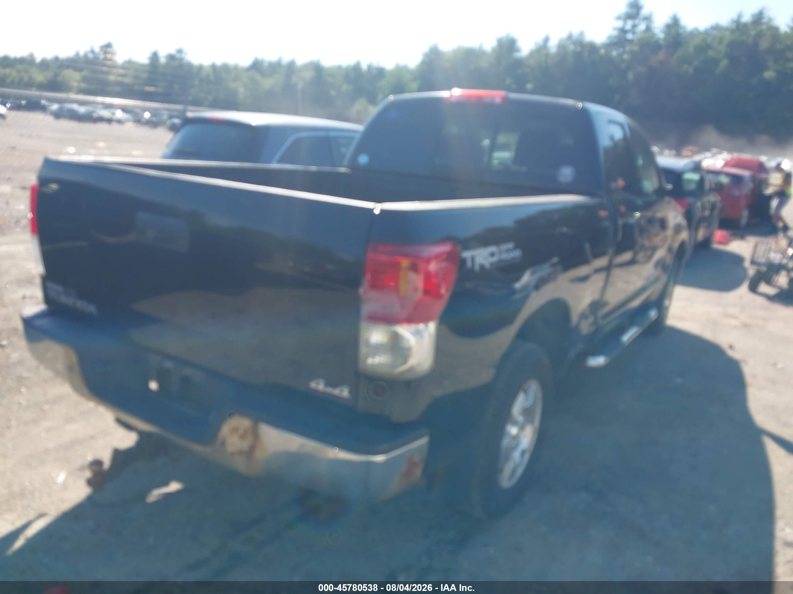 2011 Toyota Tundra Grade 5.7l V8 Черный vin: 5TFUY5F14BX182349