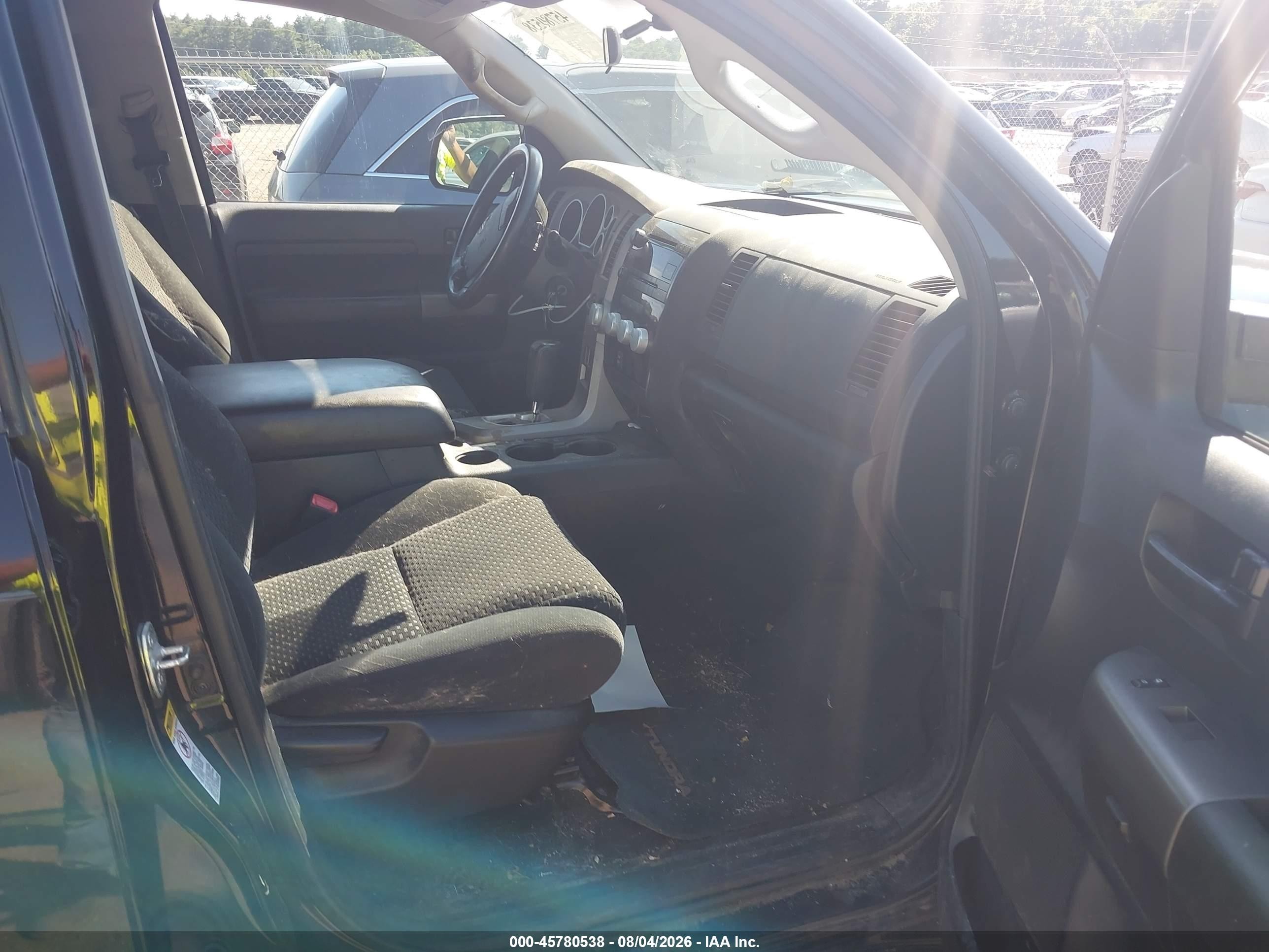 2011 Toyota Tundra Grade 5.7l V8 Черный vin: 5TFUY5F14BX182349
