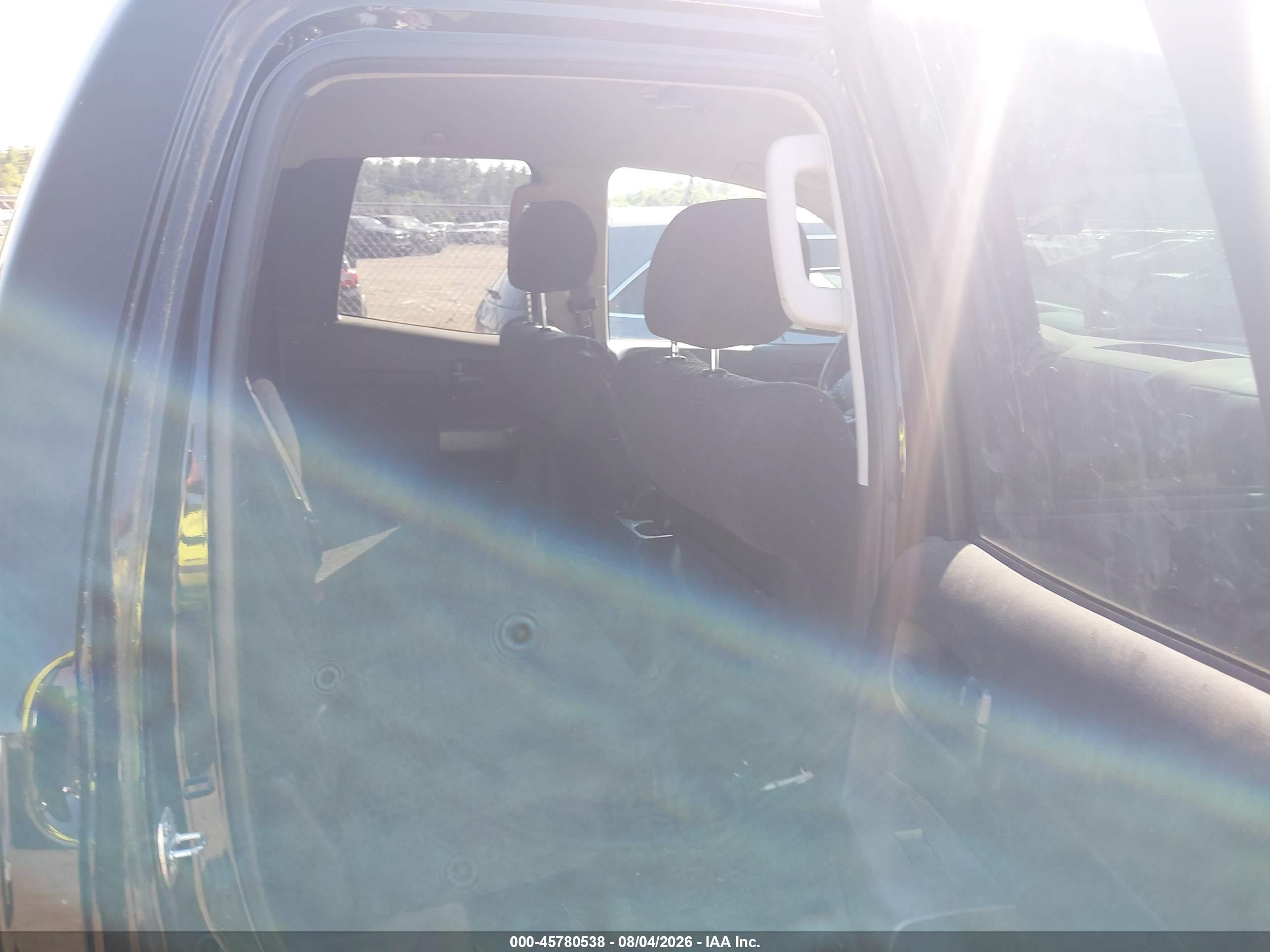 2011 Toyota Tundra Grade 5.7l V8 Черный vin: 5TFUY5F14BX182349