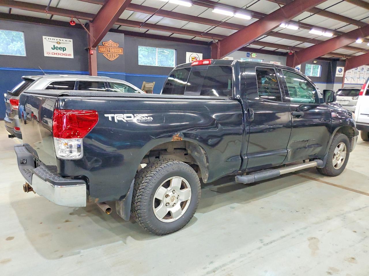 2011 Toyota Tundra Double Cab Sr5 Черный vin: 5TFUY5F14BX187244