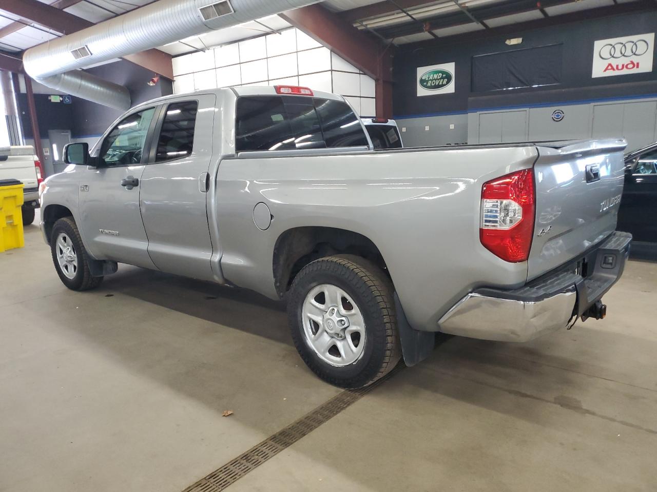 2014 Toyota Tundra Double Cab Sr Silver vin: 5TFUY5F14EX368834
