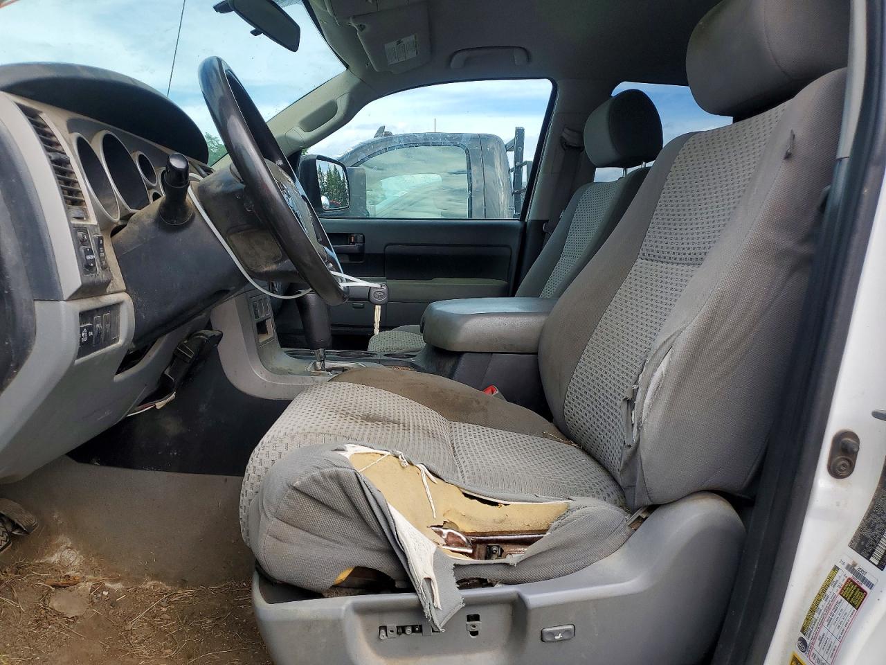 2010 Toyota Tundra Double Cab Sr5 White vin: 5TFUY5F15AX144207