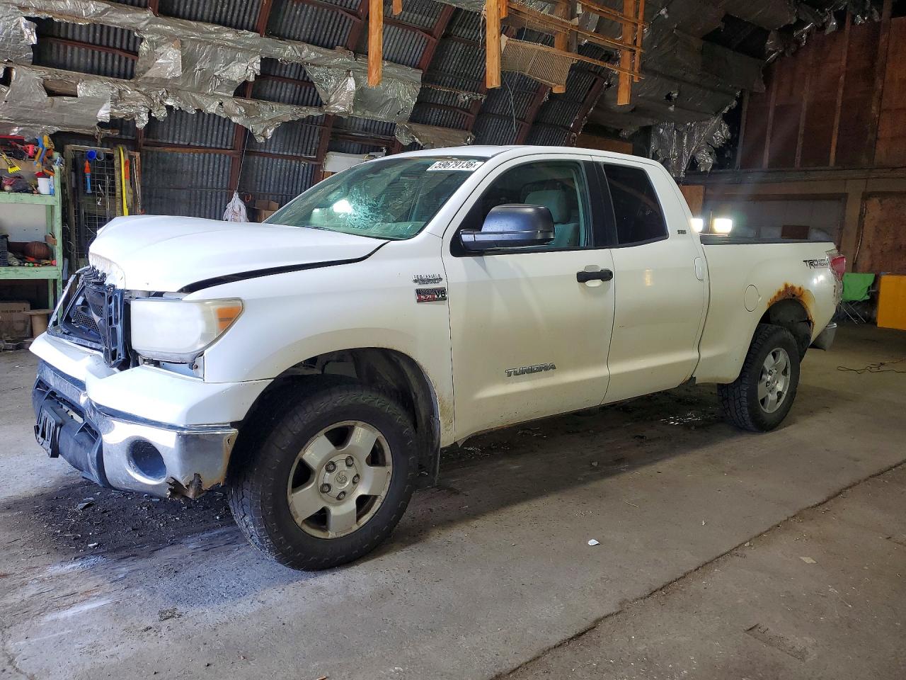 2010 Toyota Tundra Double Cab Sr5 White vin: 5TFUY5F15AX144207