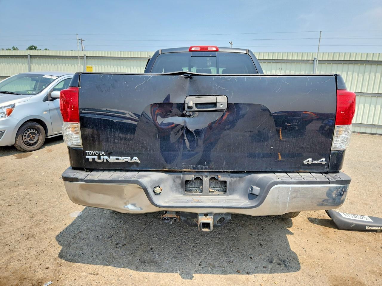 2011 Toyota Tundra Double Cab Sr5 Black vin: 5TFUY5F15BX189956