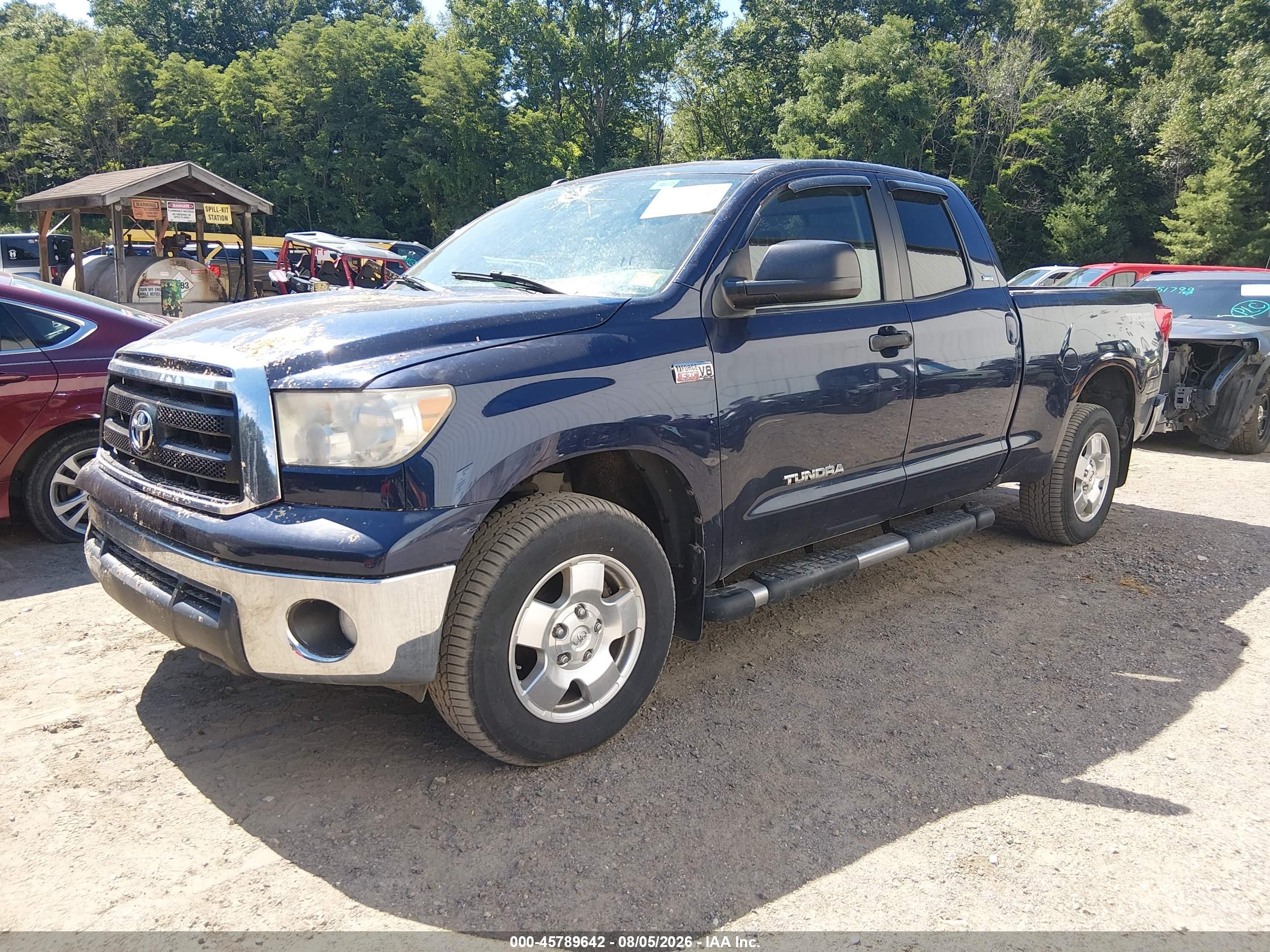 2011 Toyota Tundra Grade 5.7l V8 Blue vin: 5TFUY5F15BX196843