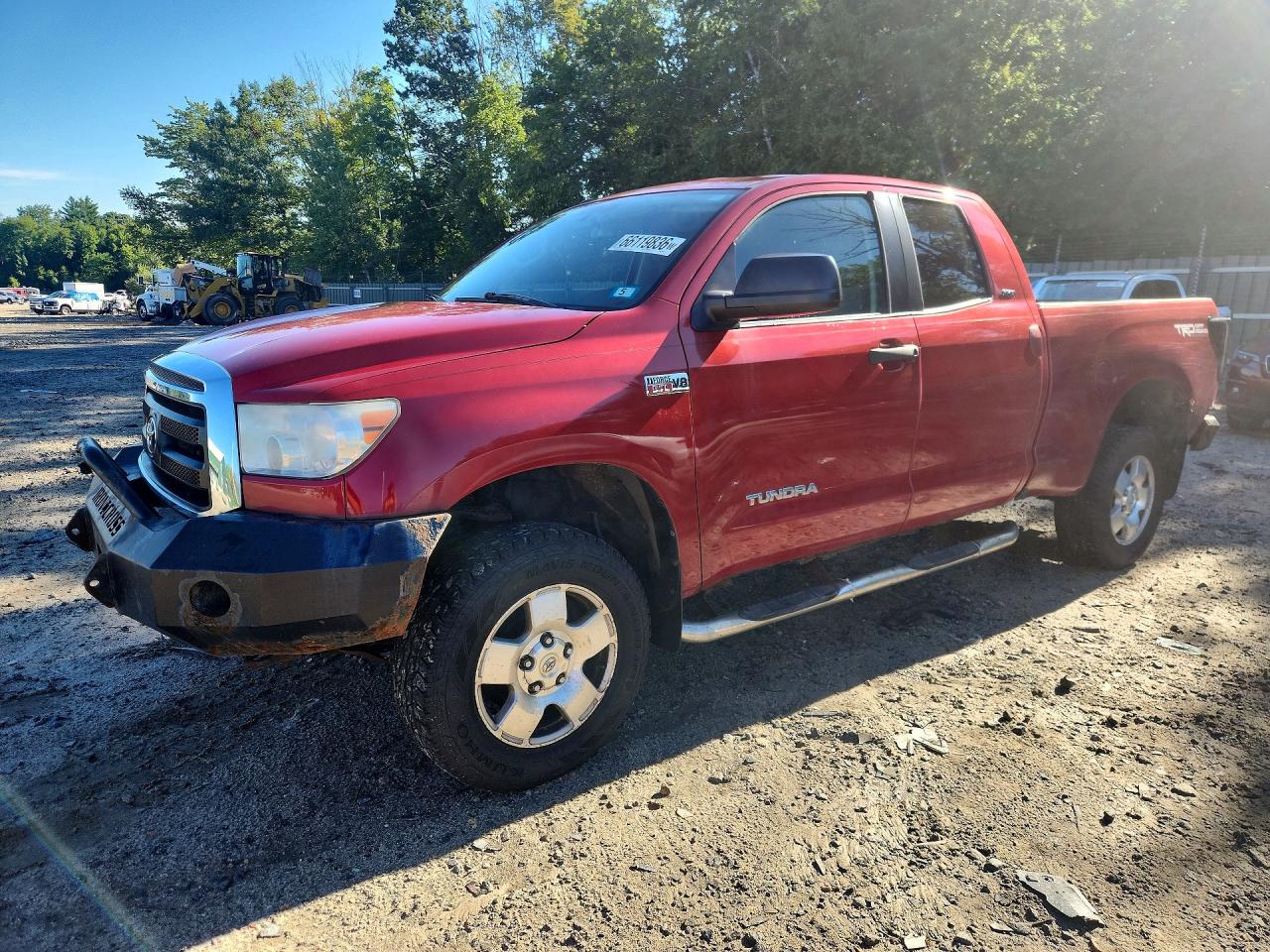2011 Toyota Tundra Double Cab Sr5 Red vin: 5TFUY5F15BX199709