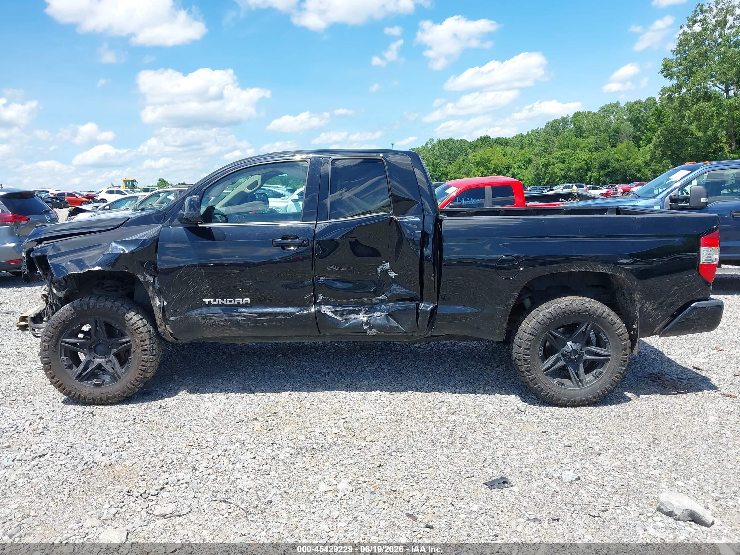 2014 Toyota Tundra Sr5 5.7l V8 Black vin: 5TFUY5F15EX351508