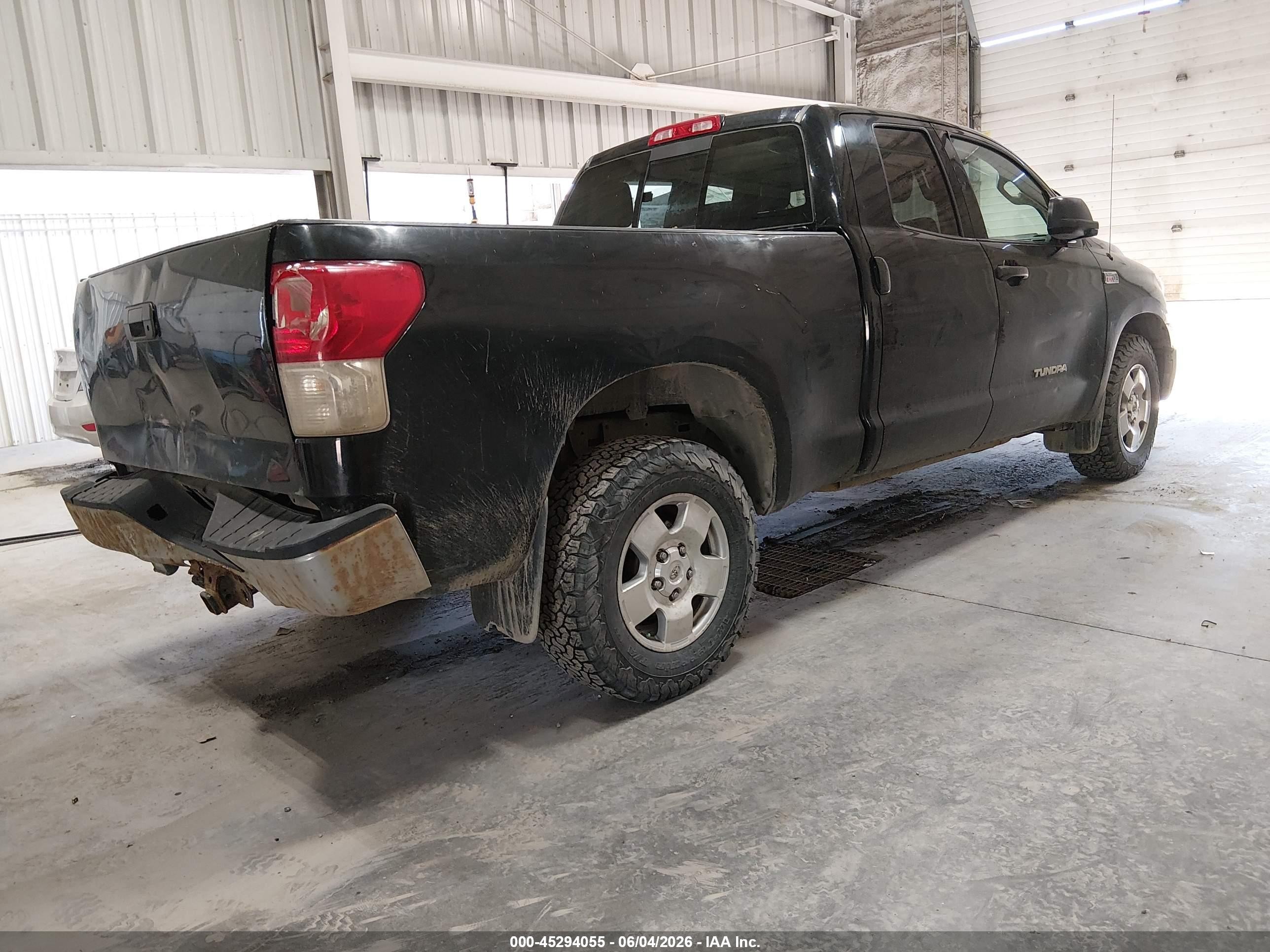 2010 Toyota Tundra Grade 5.7l V8 Black vin: 5TFUY5F16AX142742