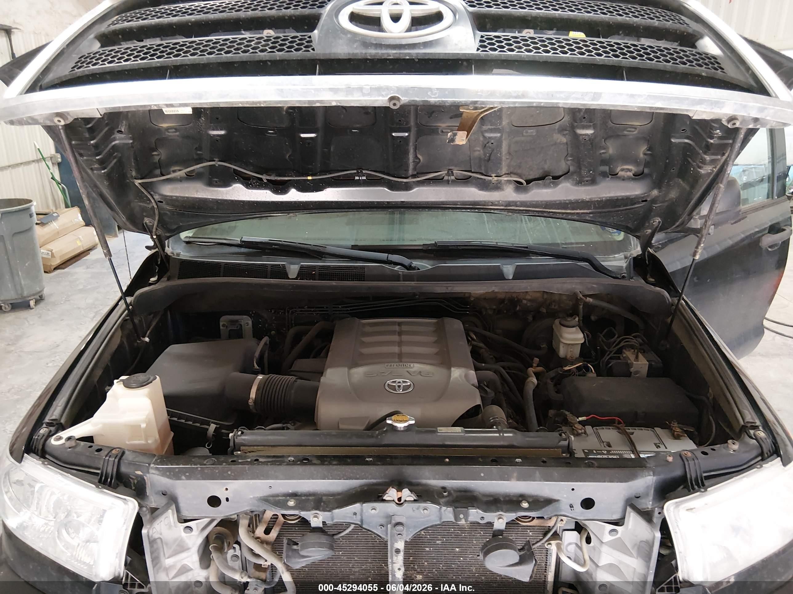 2010 Toyota Tundra Grade 5.7l V8 Black vin: 5TFUY5F16AX142742