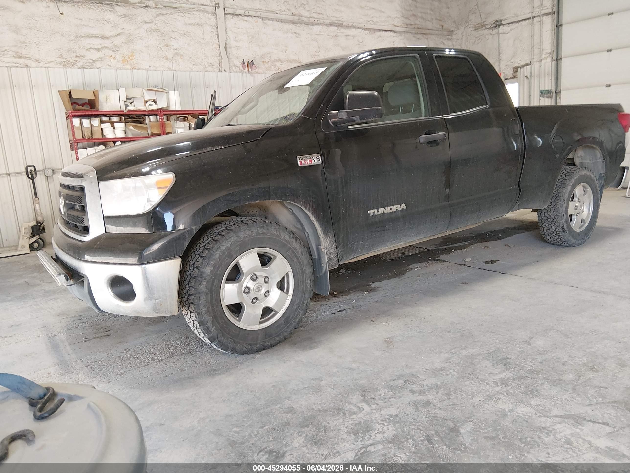 2010 Toyota Tundra Grade 5.7l V8 Black vin: 5TFUY5F16AX142742