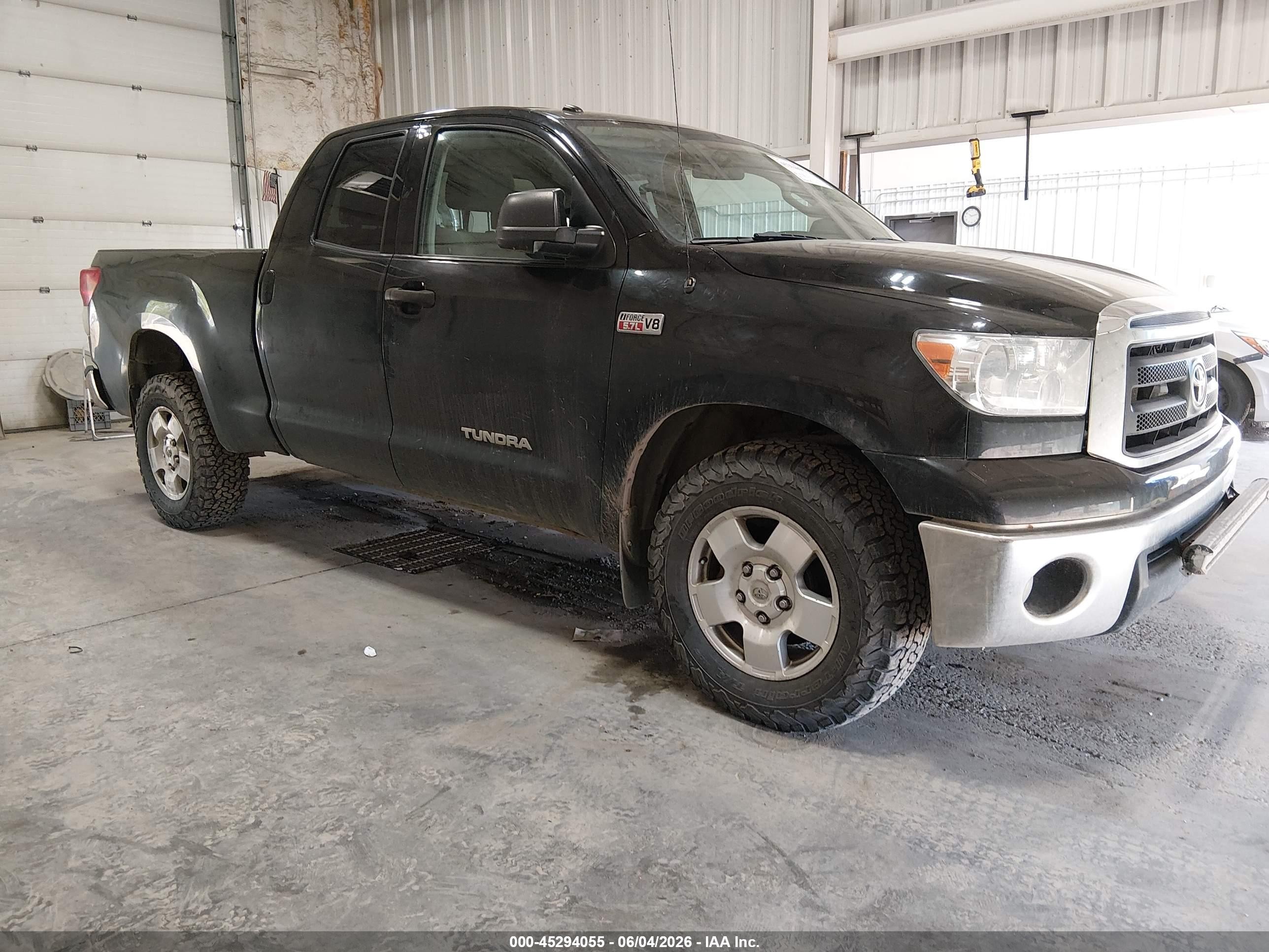 2010 Toyota Tundra Grade 5.7l V8 Black vin: 5TFUY5F16AX142742