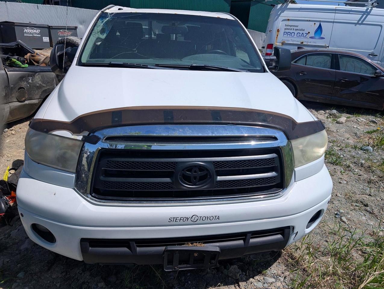 2011 Toyota Tundra Double Cab Sr5 Белый vin: 5TFUY5F16BX169697