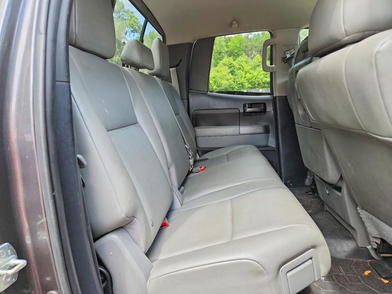 2013 Toyota Tundra Double Cab Sr5 Gray vin: 5TFUY5F16DX288241