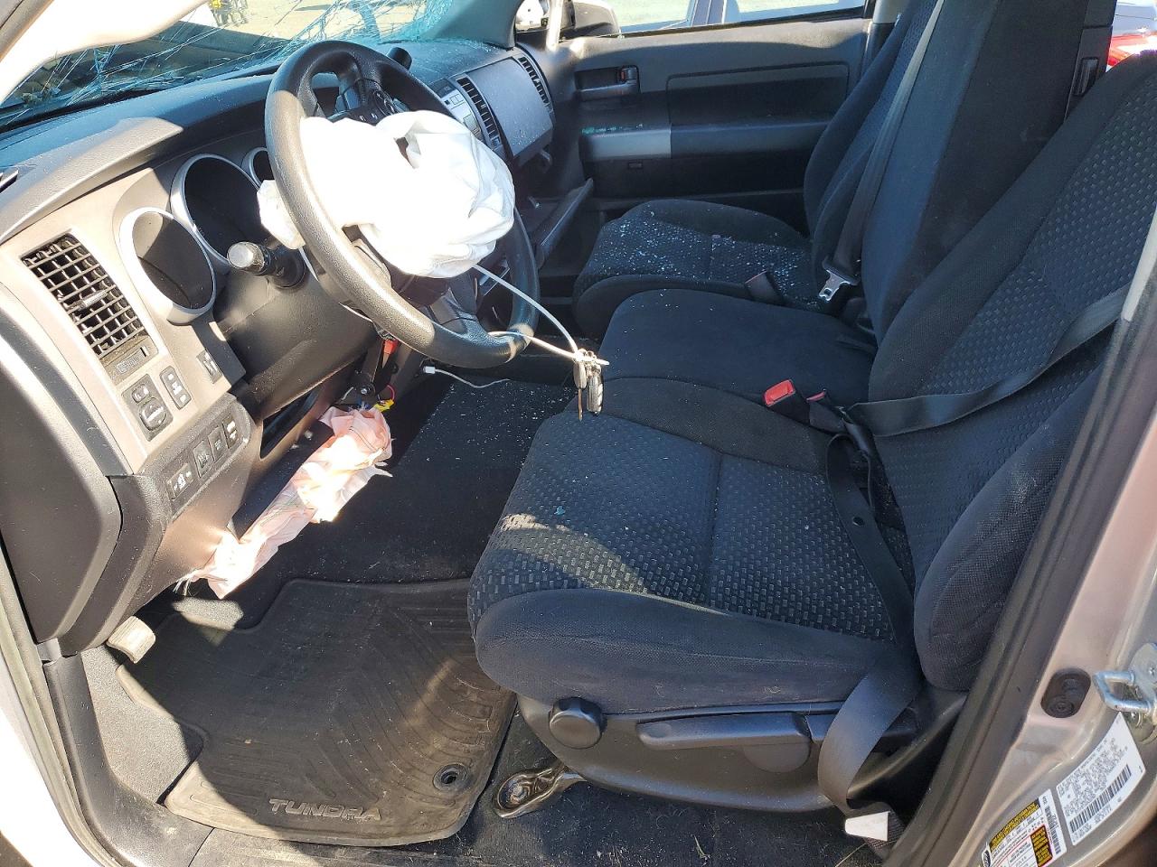 2013 Toyota Tundra Double Cab Sr5 Серебряный vin: 5TFUY5F16DX322503