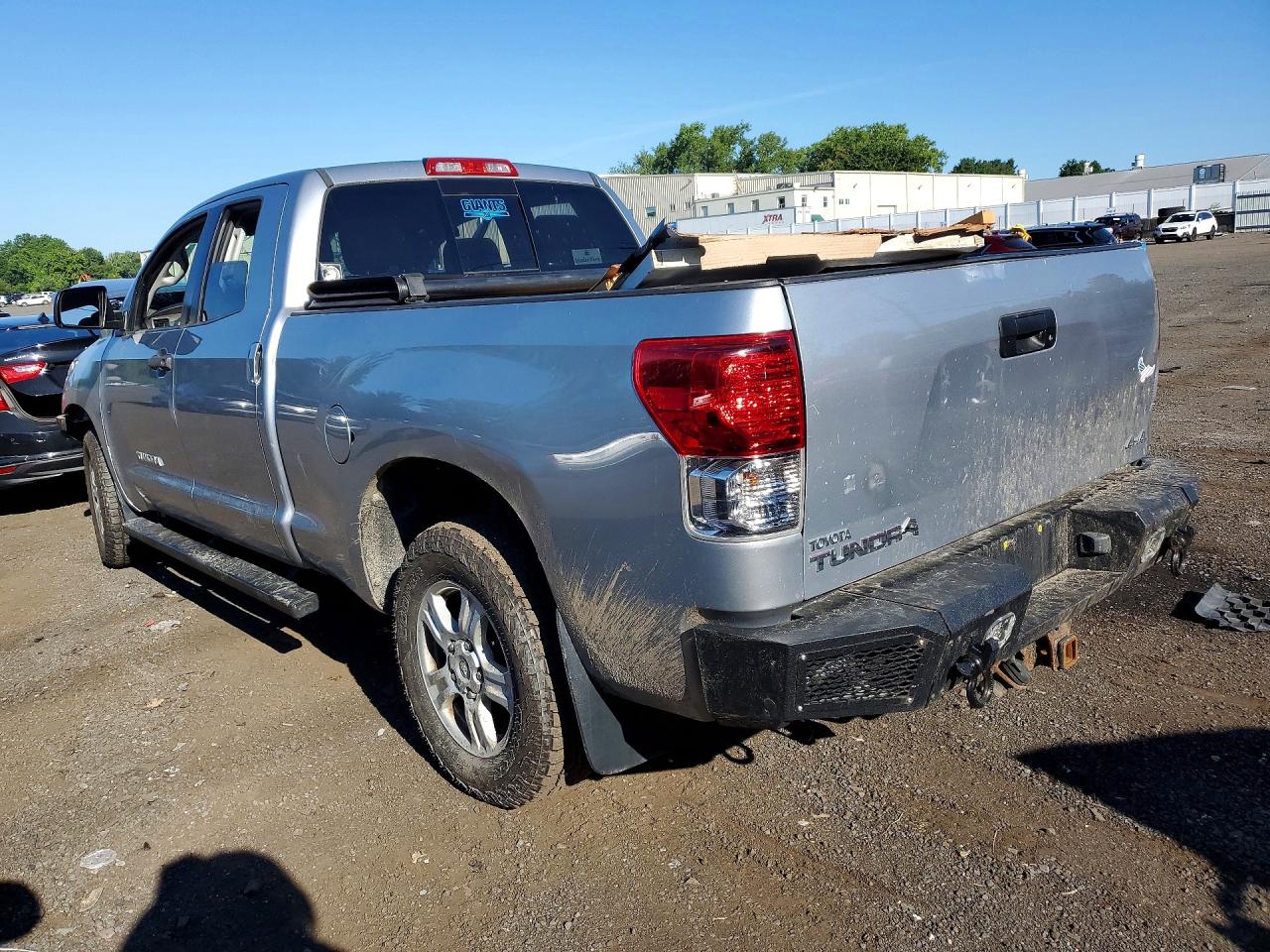 2013 Toyota Tundra Double Cab Sr5 Серебряный vin: 5TFUY5F16DX322503