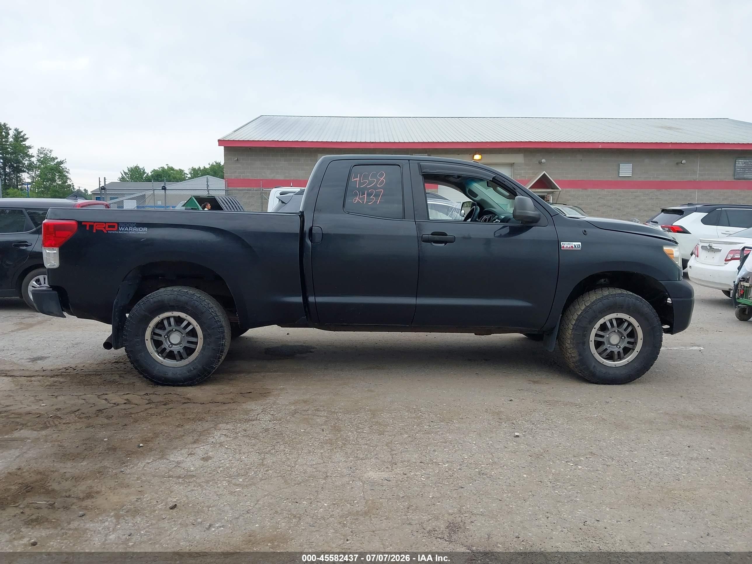 2010 Toyota Tundra Grade 5.7l V8 Black vin: 5TFUY5F17AX102587