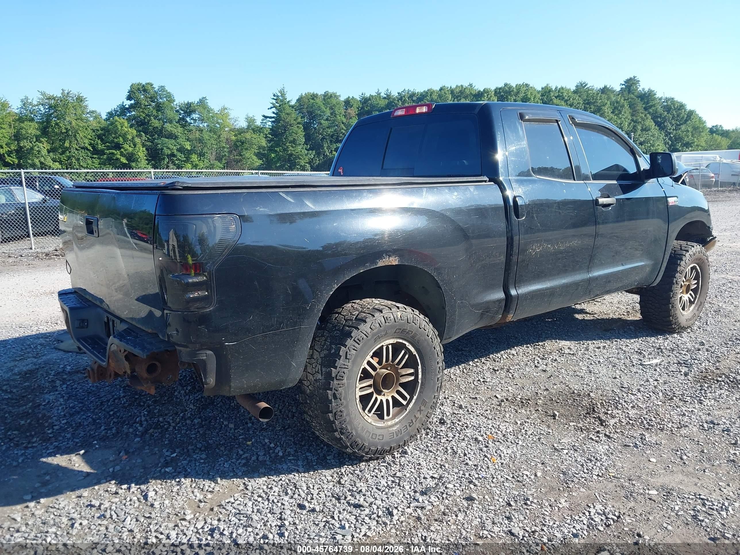 2010 Toyota Tundra Grade 5.7l V8 Черный vin: 5TFUY5F17AX157315