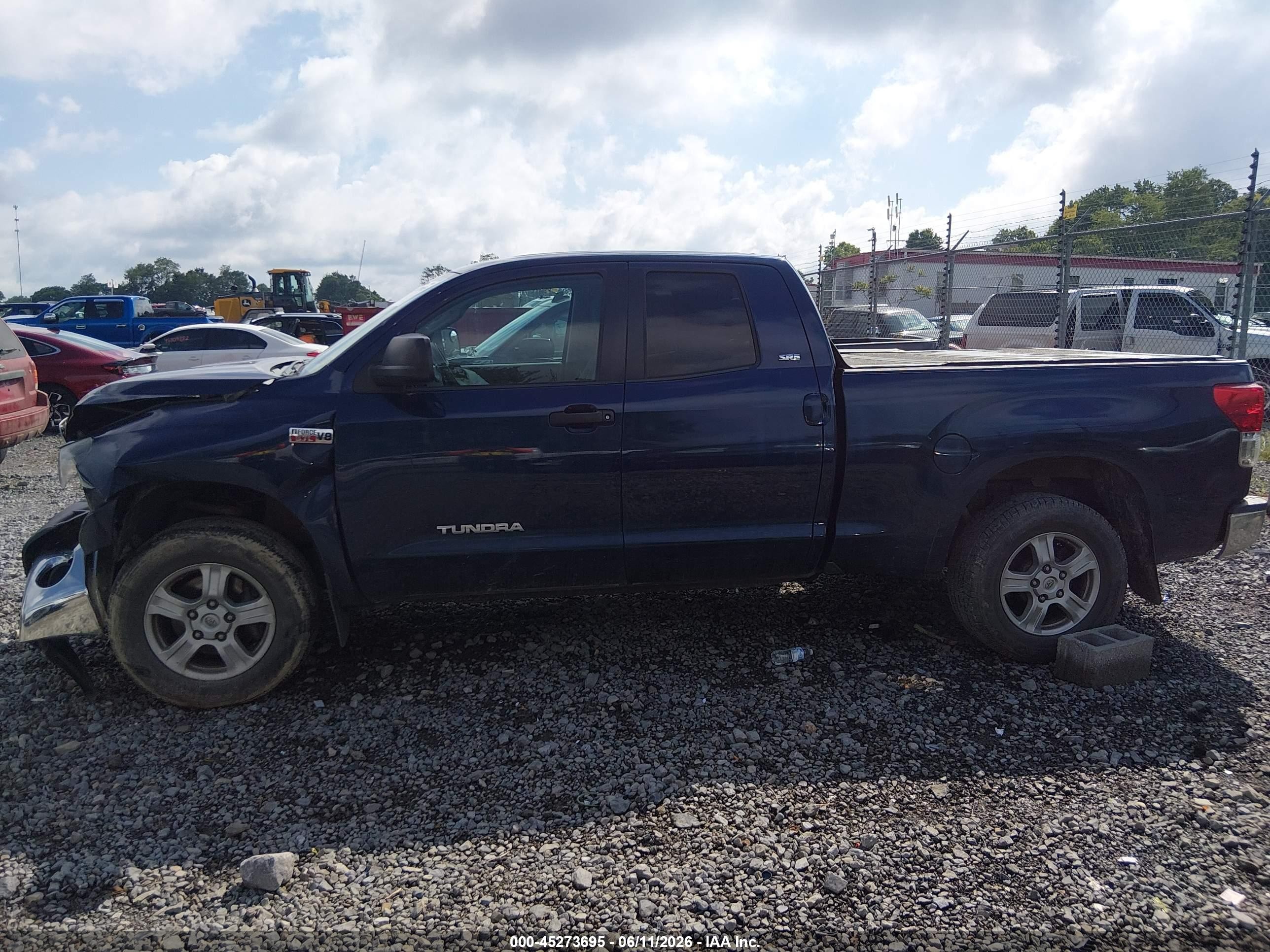 2013 Toyota Tundra Grade 5.7l V8 Синий vin: 5TFUY5F17DX306066