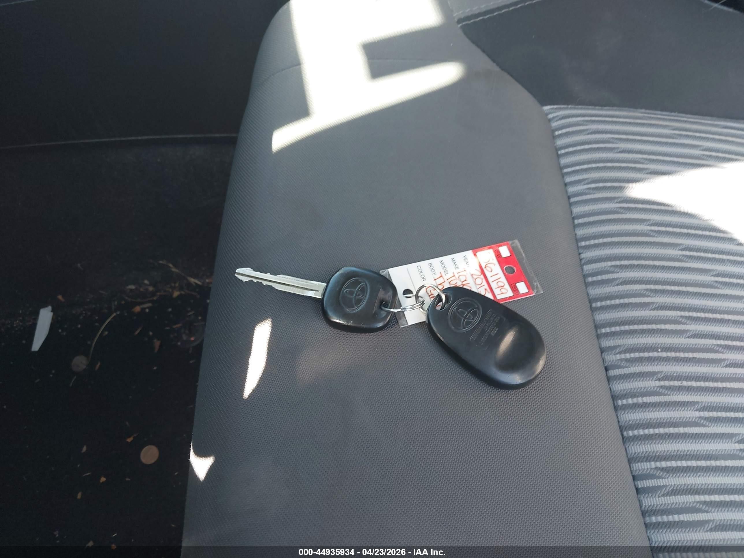 2015 Toyota Tundra Sr5 5.7l V8 Gray vin: 5TFUY5F17FX424296