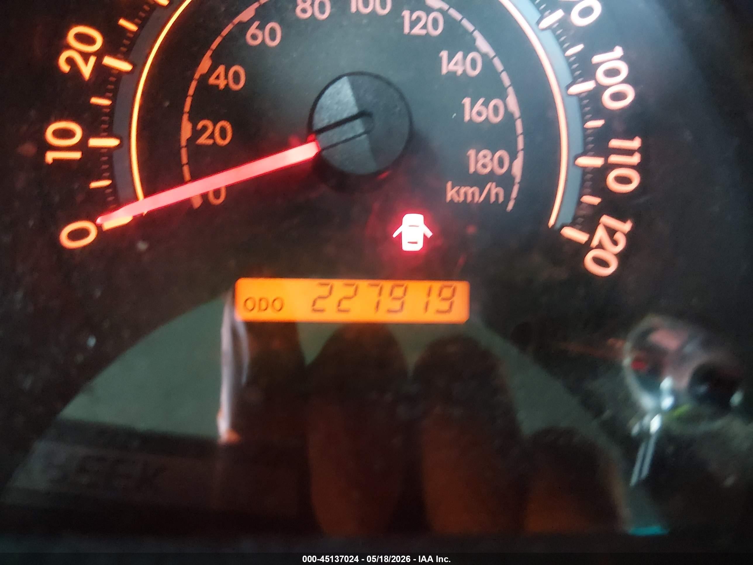 2010 Toyota Tundra Grade 5.7l V8 Black vin: 5TFUY5F18AX099408