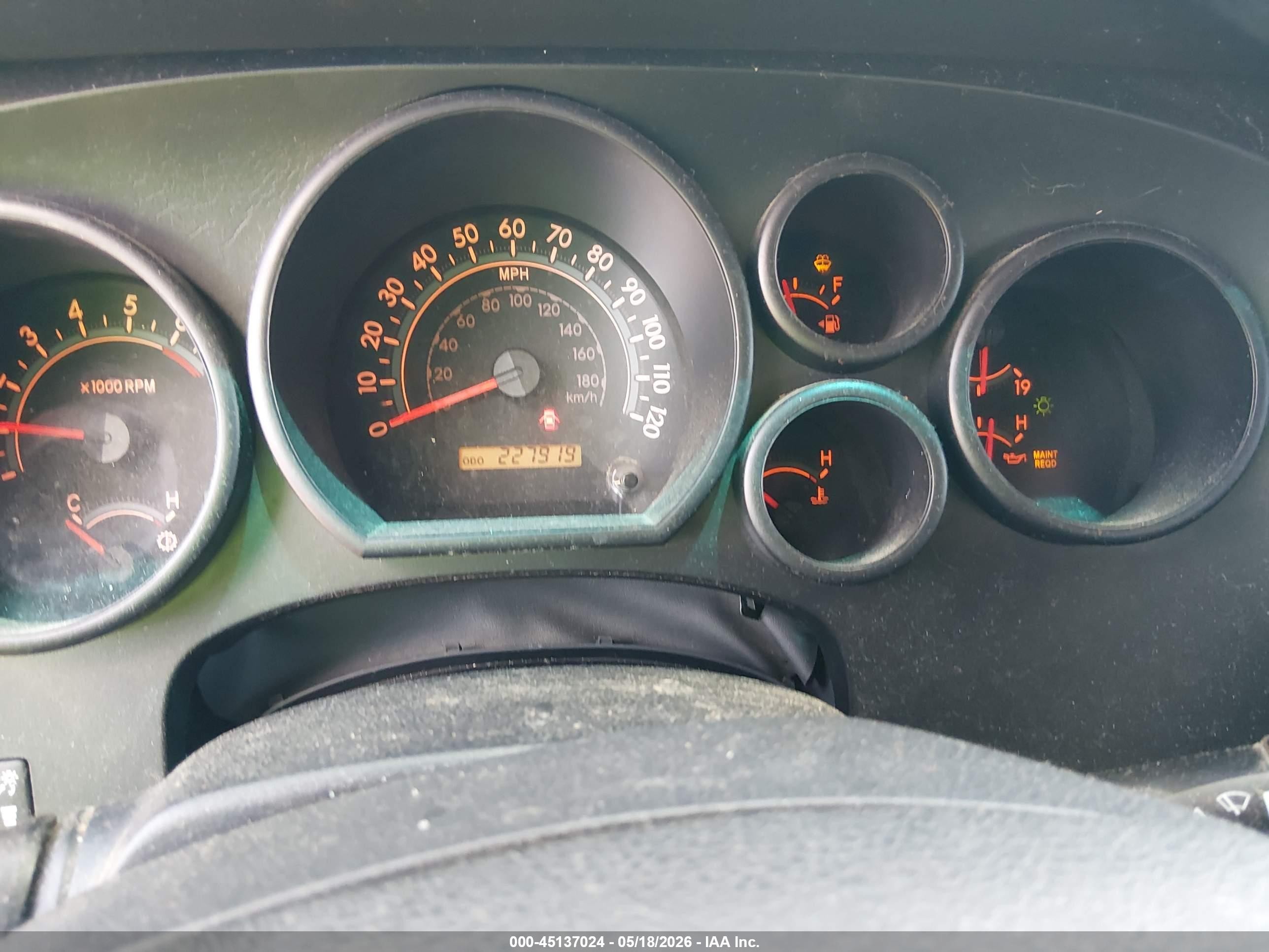2010 Toyota Tundra Grade 5.7l V8 Black vin: 5TFUY5F18AX099408