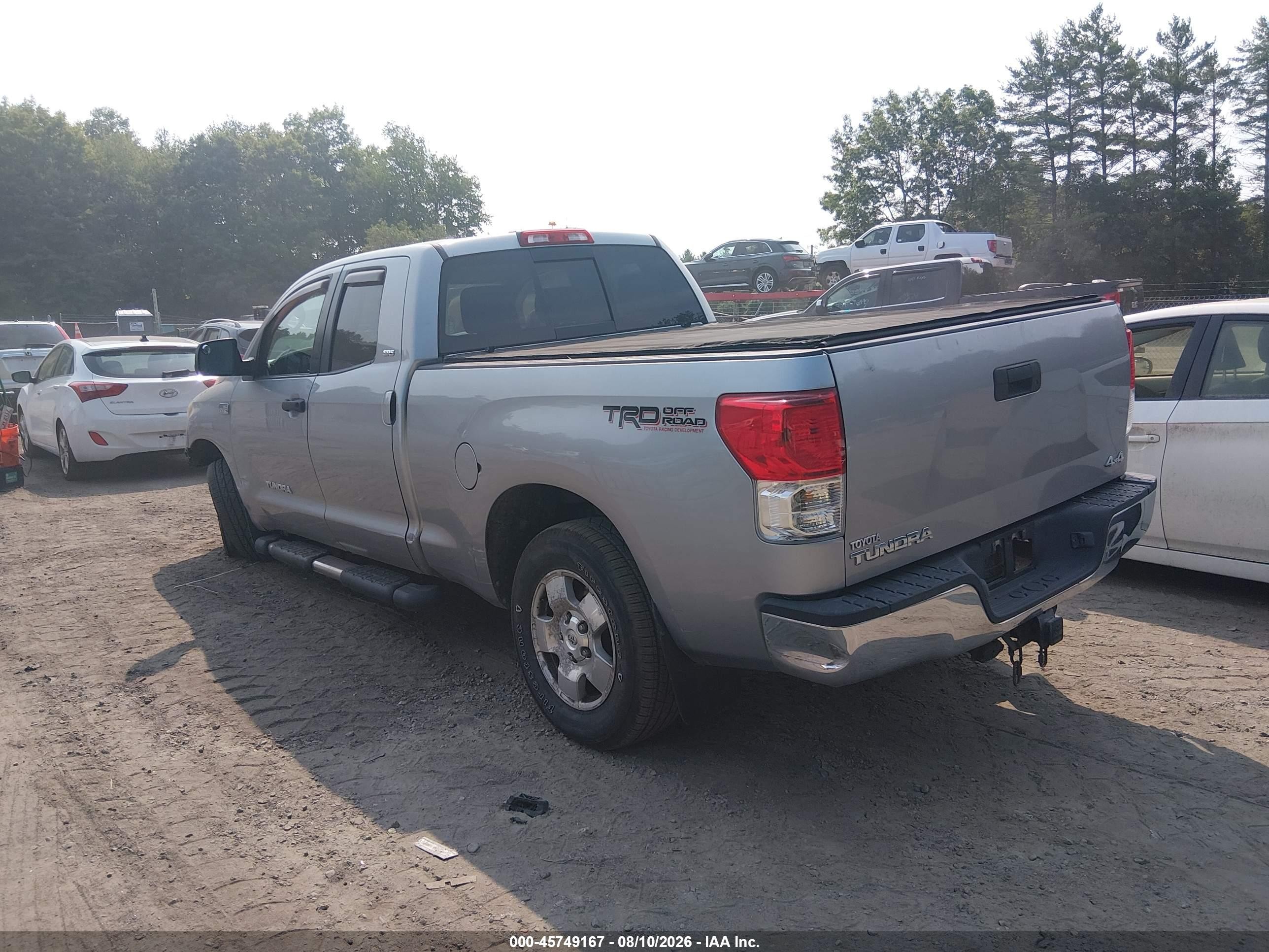 2010 Toyota Tundra Grade 5.7l V8 Silver vin: 5TFUY5F18AX106275
