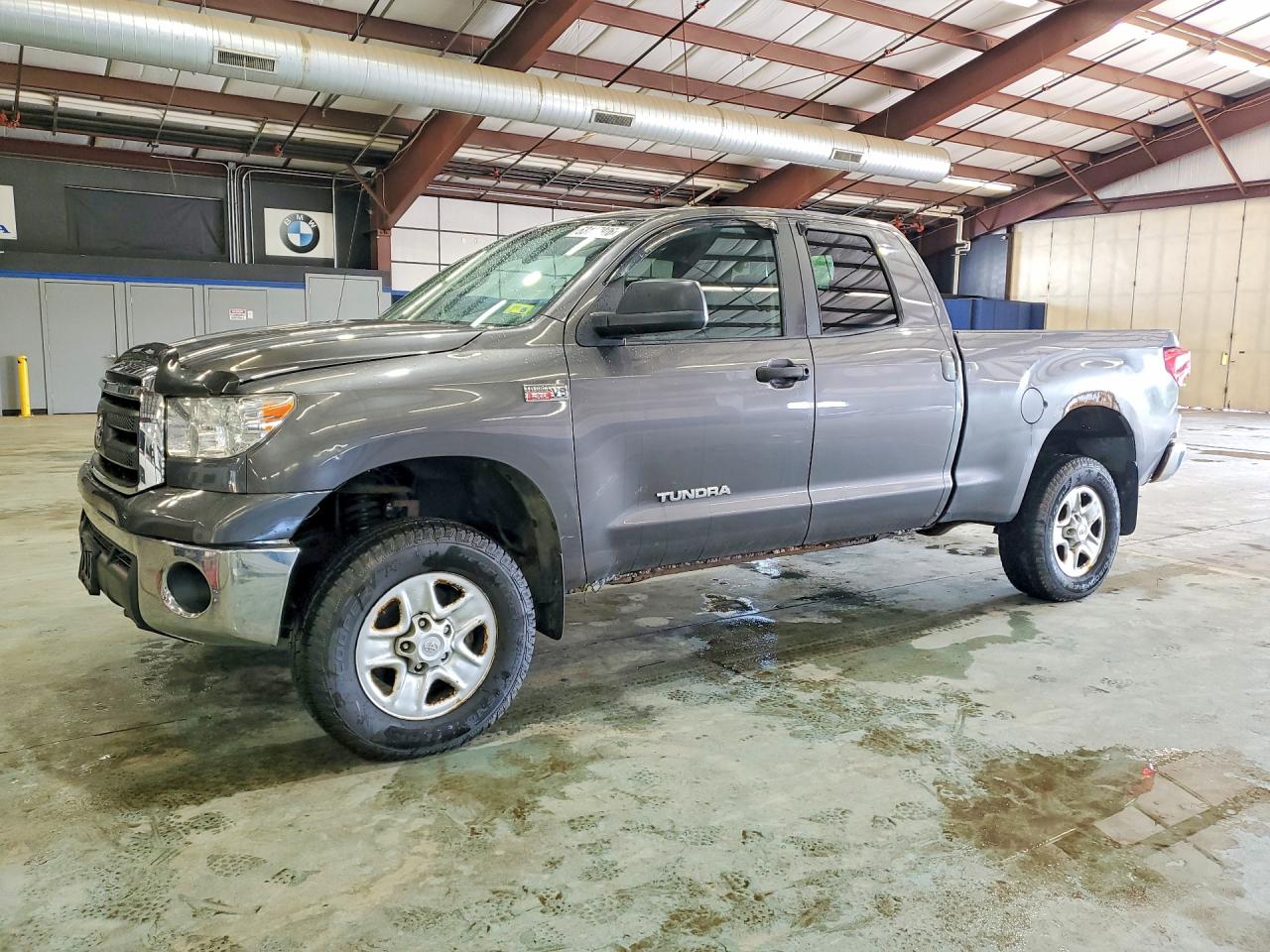 2011 Toyota Tundra Double Cab Sr5 Серый vin: 5TFUY5F18BX165411