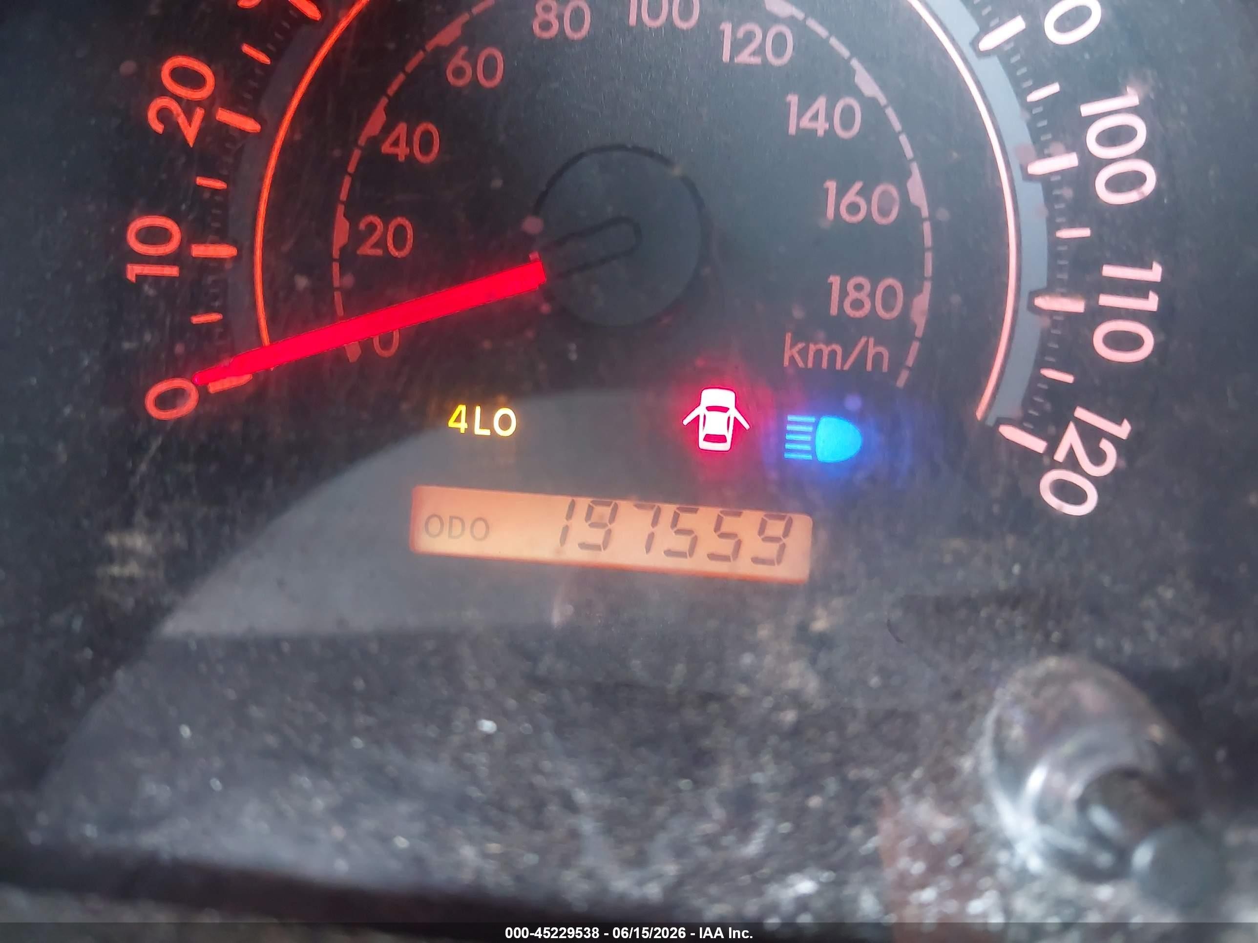 2011 Toyota Tundra Grade 5.7l V8 Черный vin: 5TFUY5F18BX186419