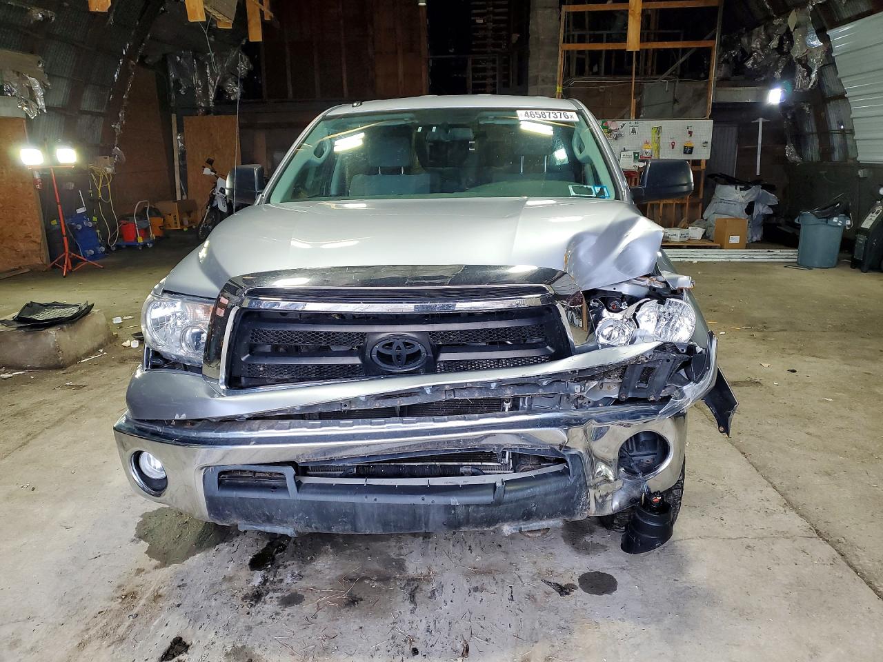 2012 Toyota Tundra Grade Silver vin: 5TFUY5F18CX234373