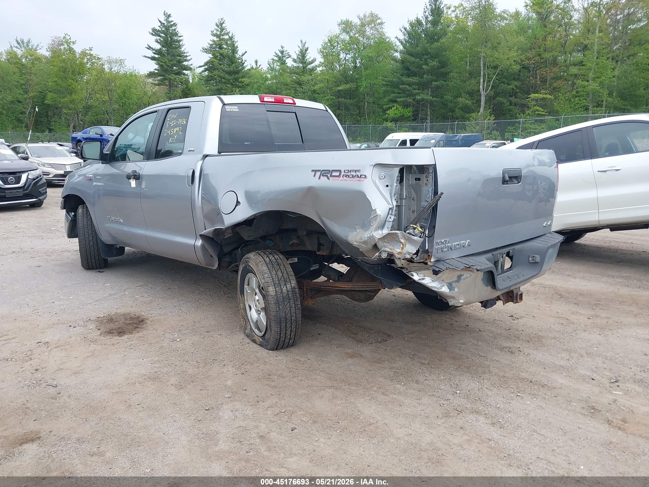 2012 Toyota Tundra Grade 5.7l V8 Серебряный vin: 5TFUY5F18CX239704