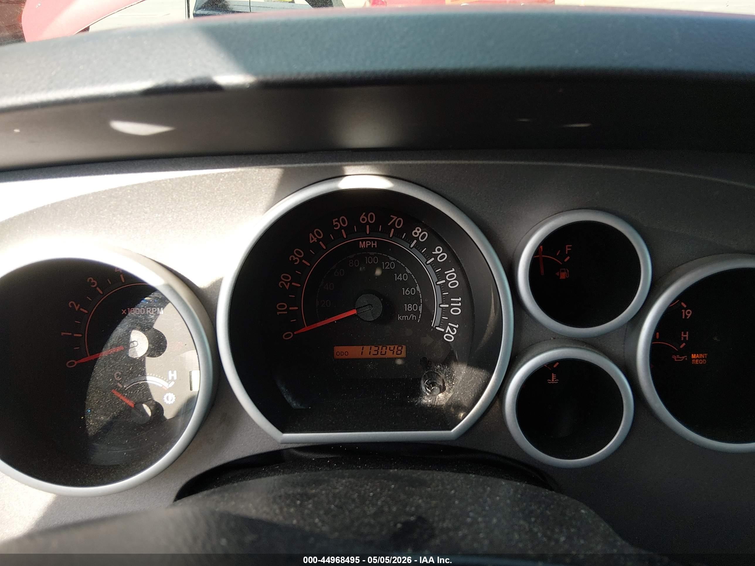 2012 Toyota Tundra Grade 5.7l V8 Red vin: 5TFUY5F18CX259774